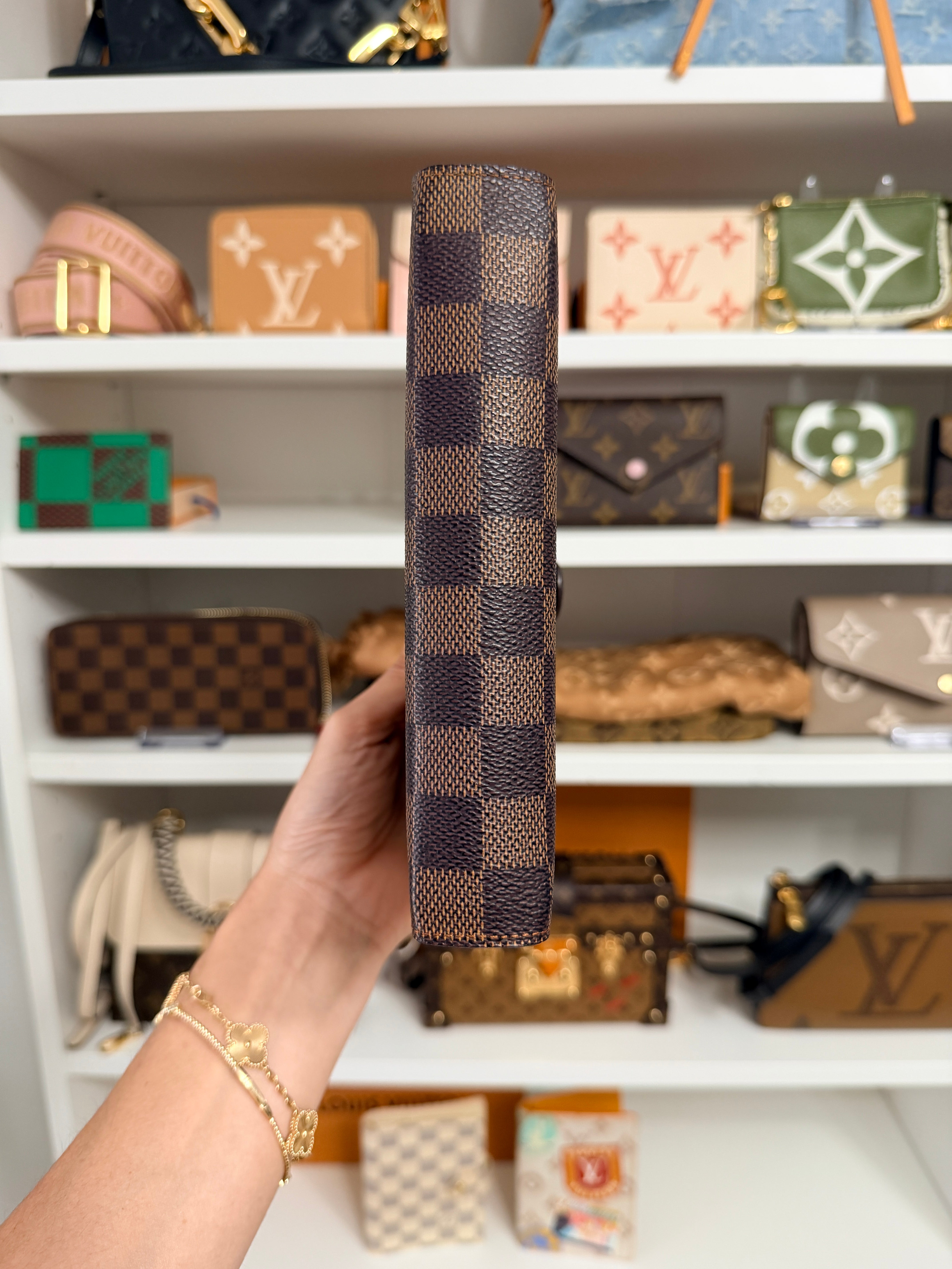 Louis Vuitton Damier Ebene Agenda MM