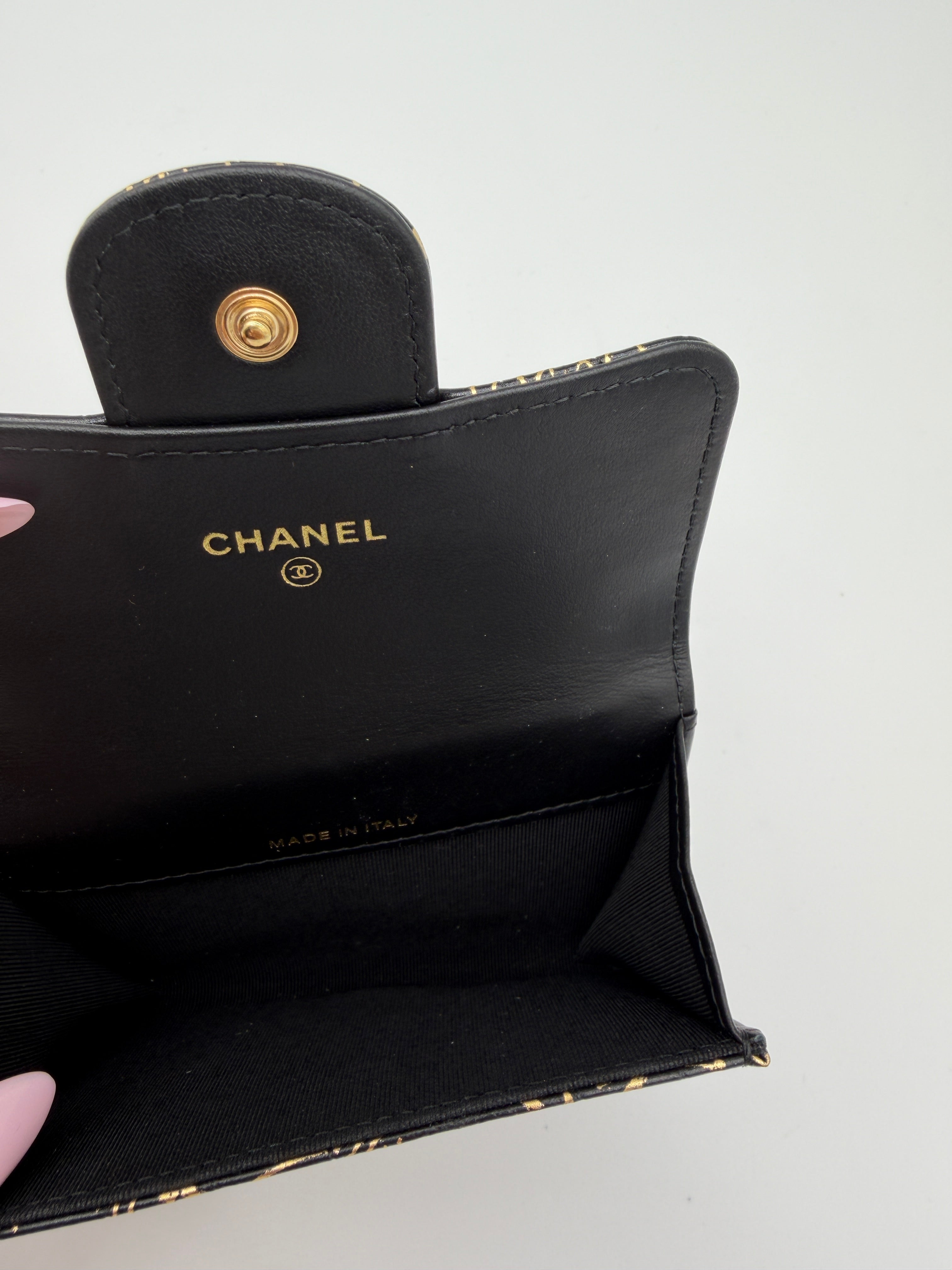Chanel Reissue Croc Graffiti Flap Card Holder
