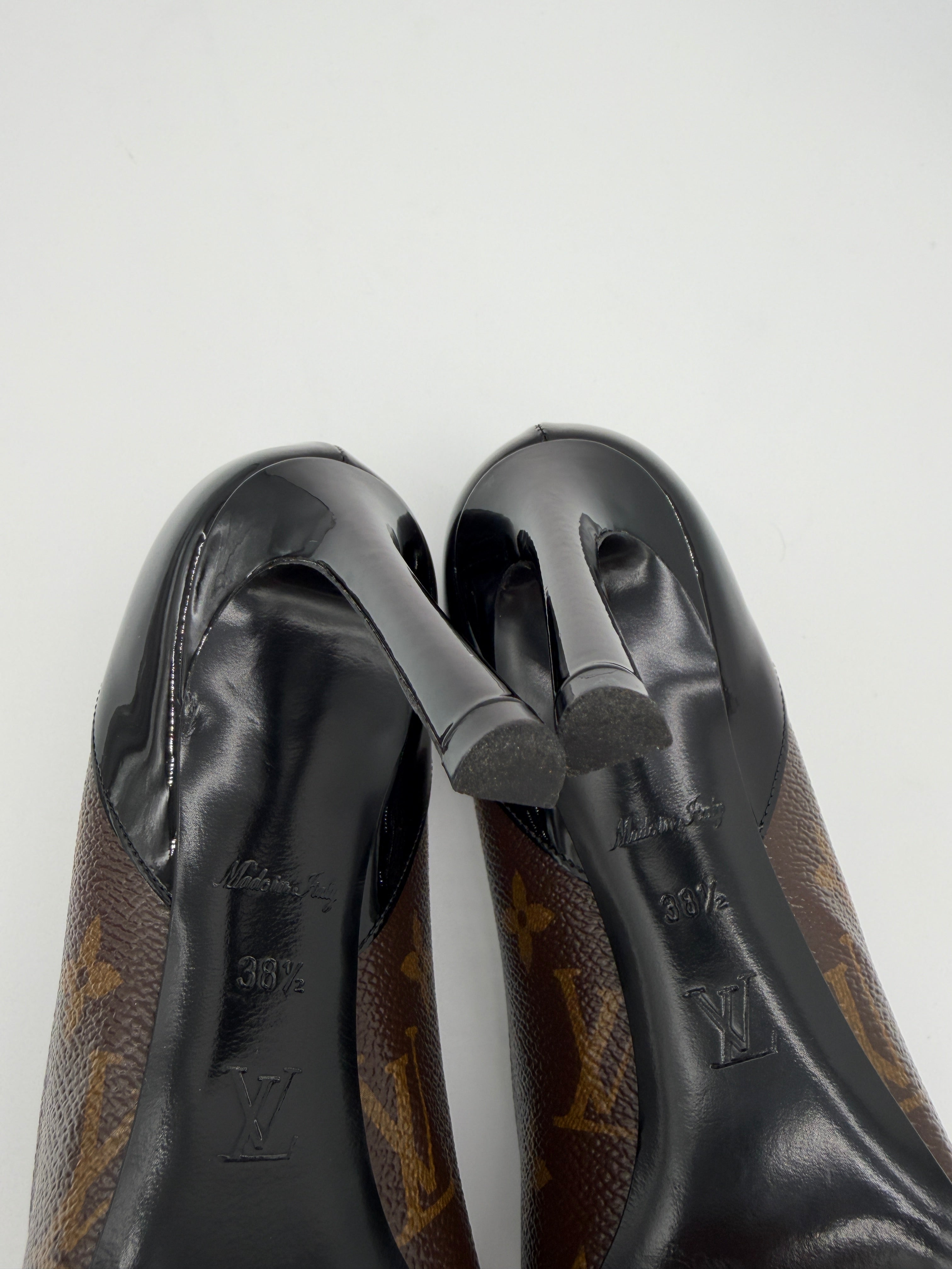 Louis Vuitton Monogram Cherie Pumps Size 38.5