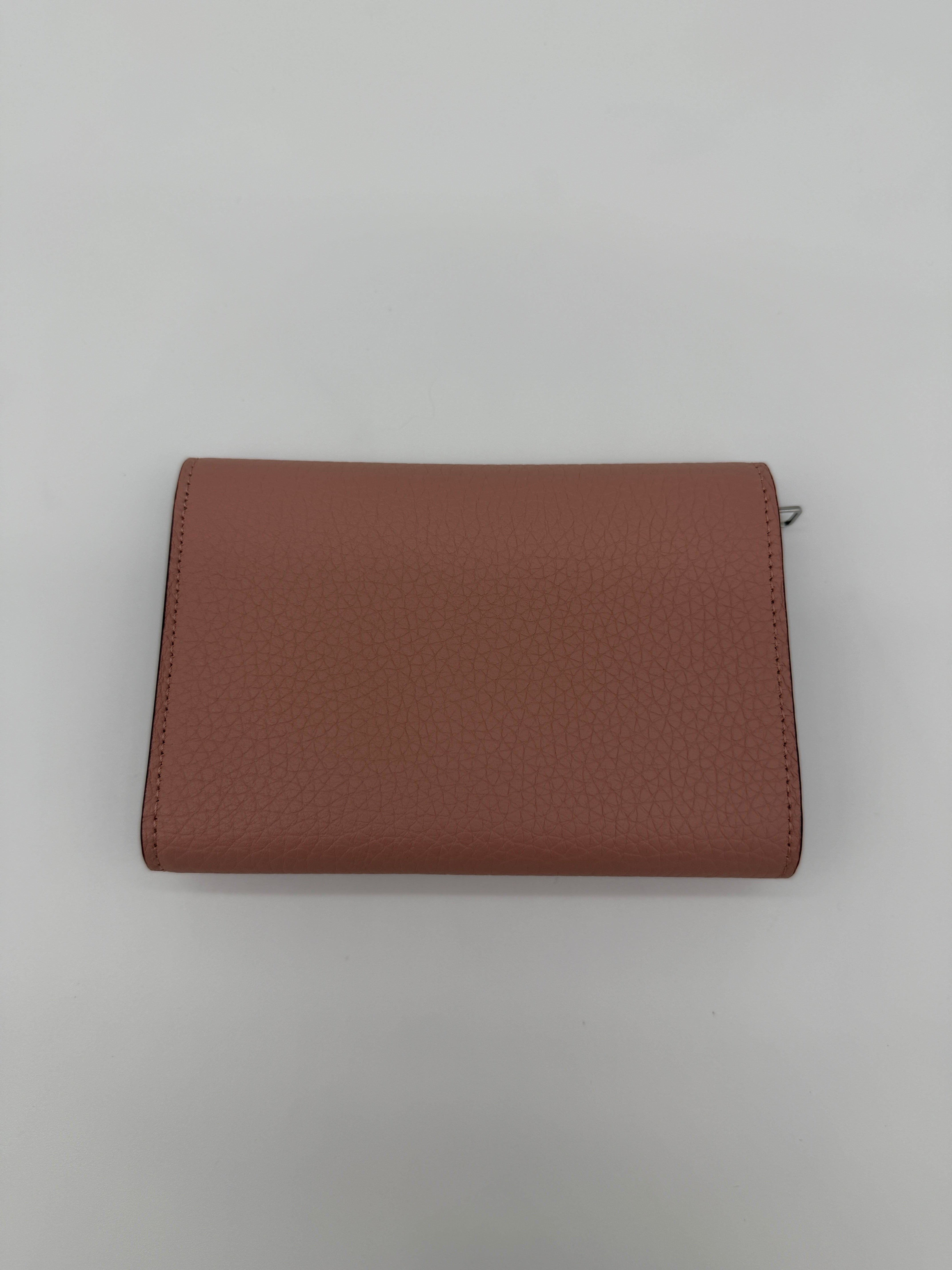 Louis Vuitton Capucines Pink Wallet