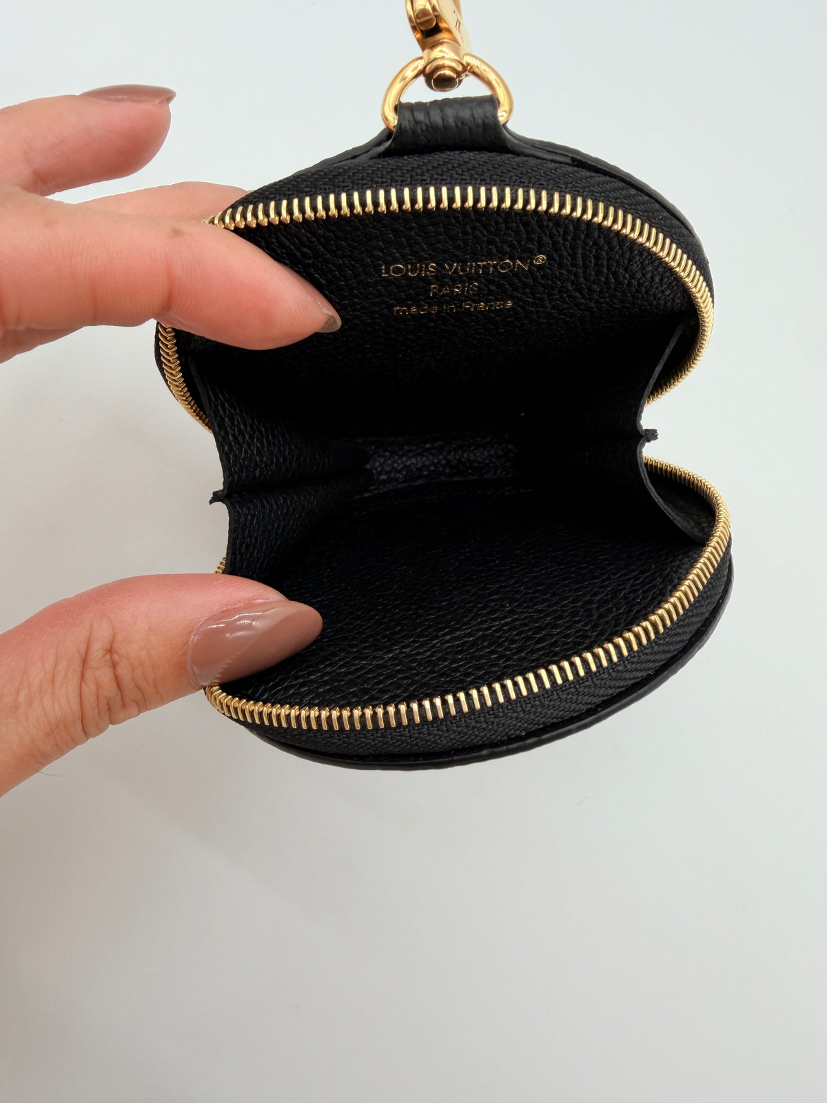 Louis Vuitton Bicolor Round Zippy