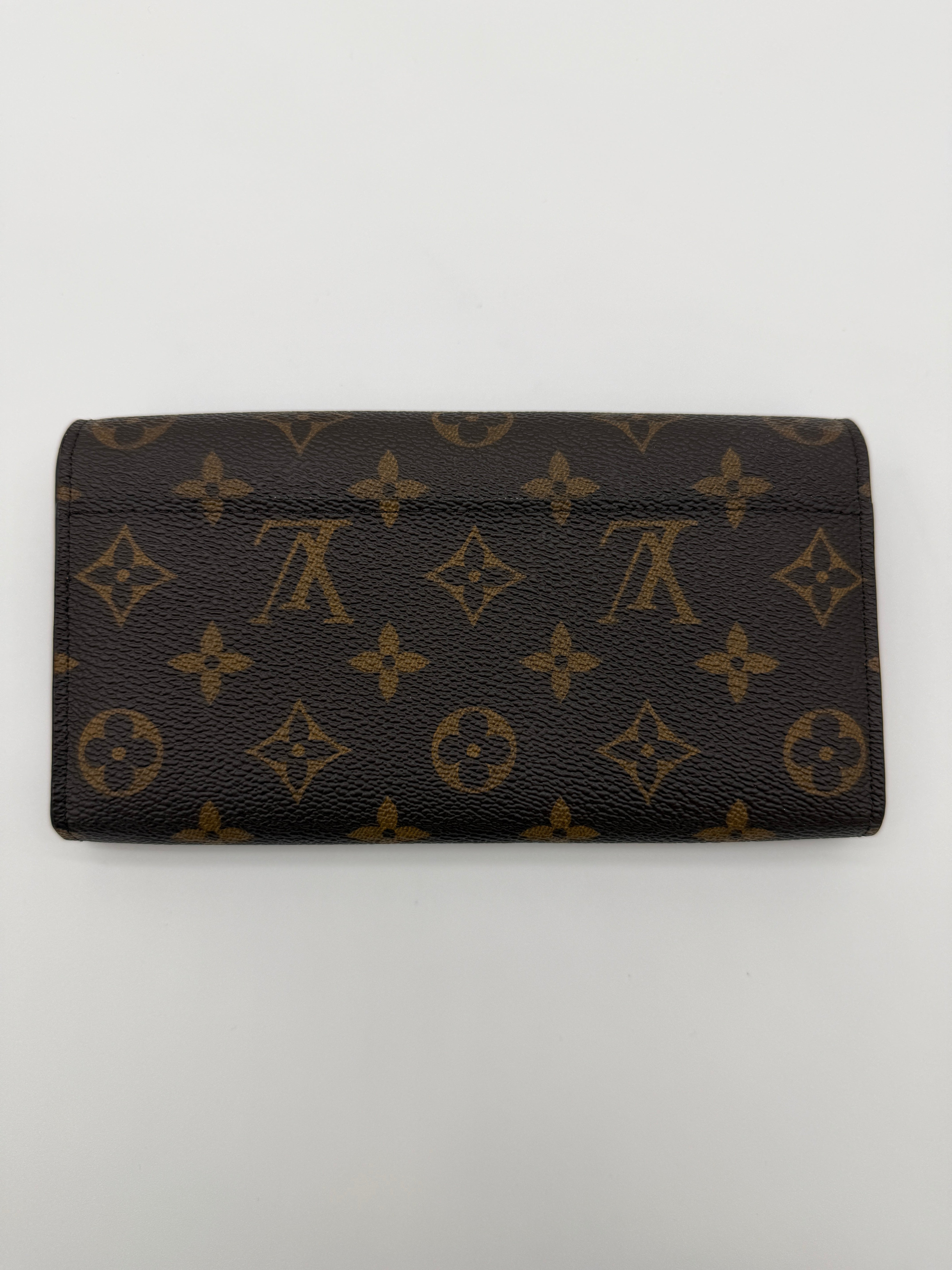 Louis Vuitton Monogram Sarah Wallet