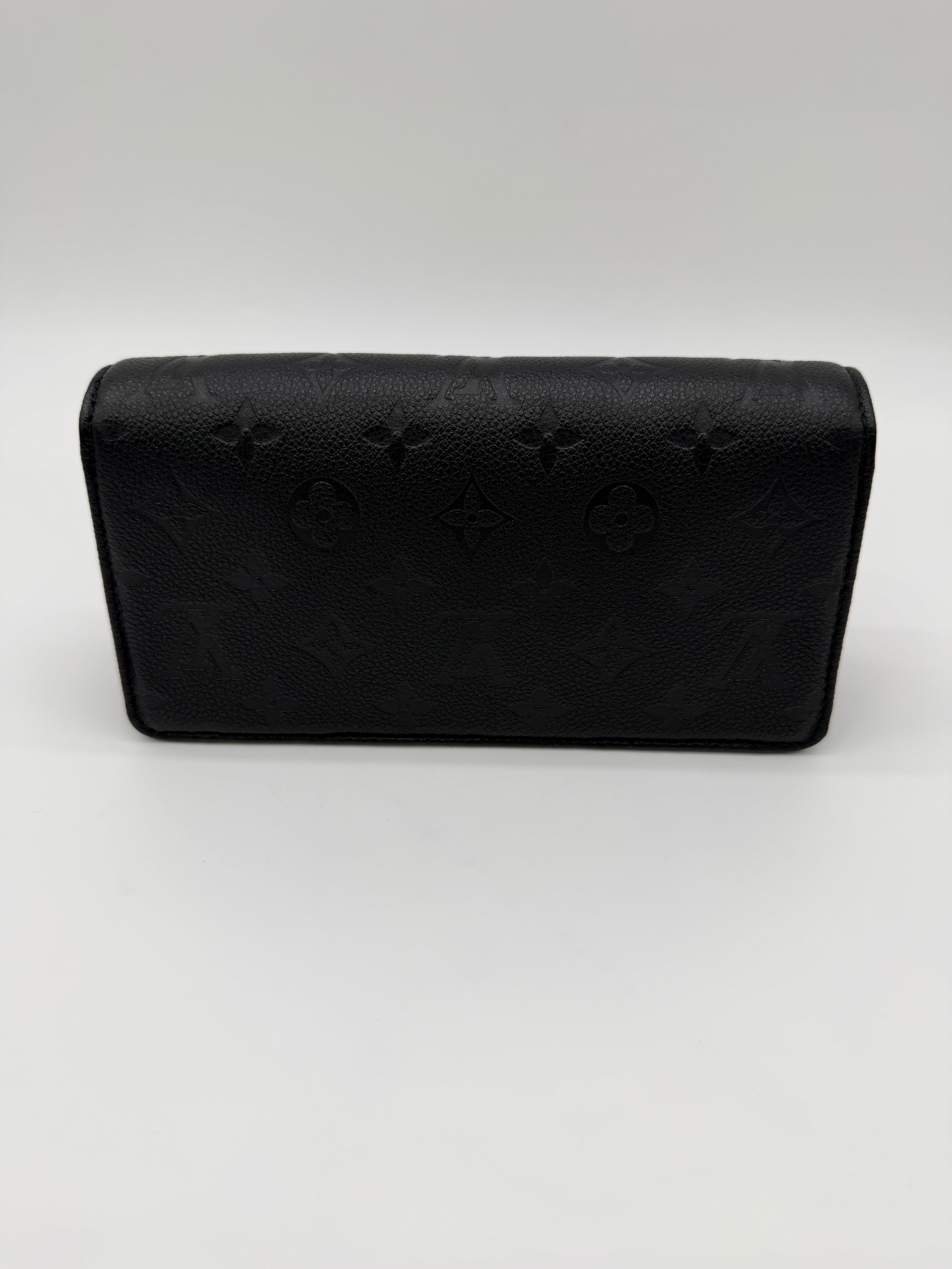 Louis Vuitton Lily Wallet on Chain Black Empreinte