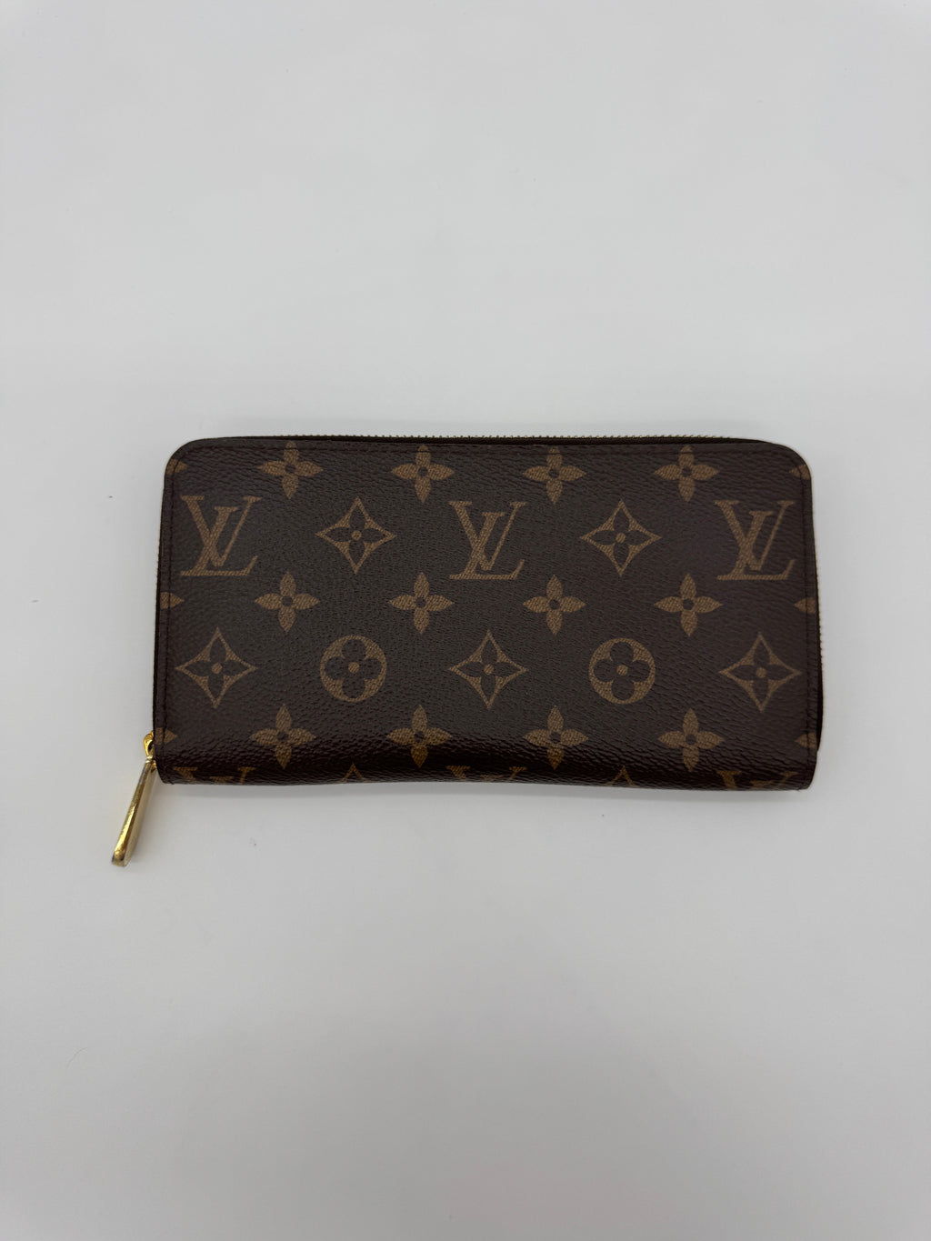Louis Vuitton Monogram Zippy Wallet