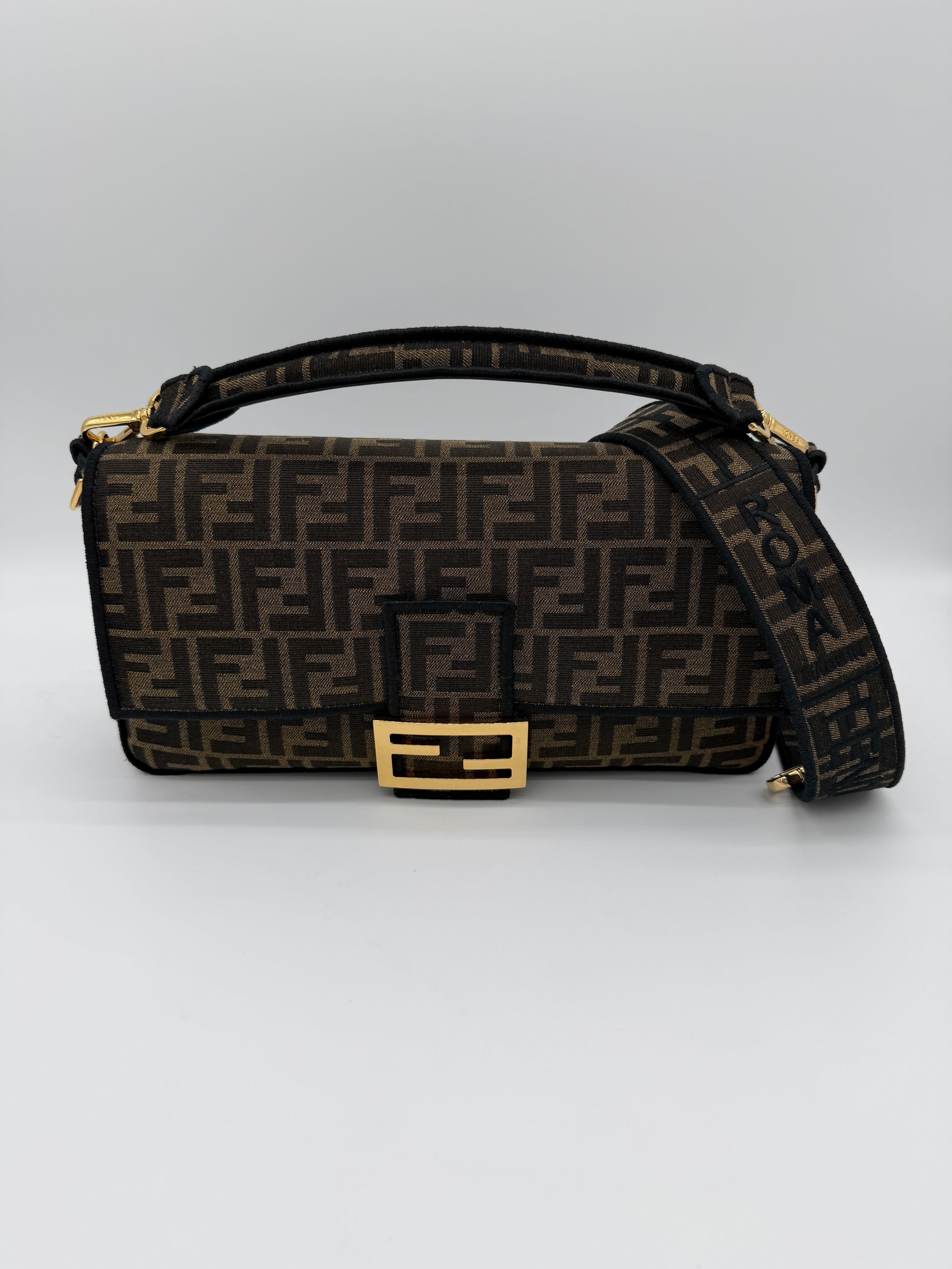 Fendi Zucca FF One Size Baguette