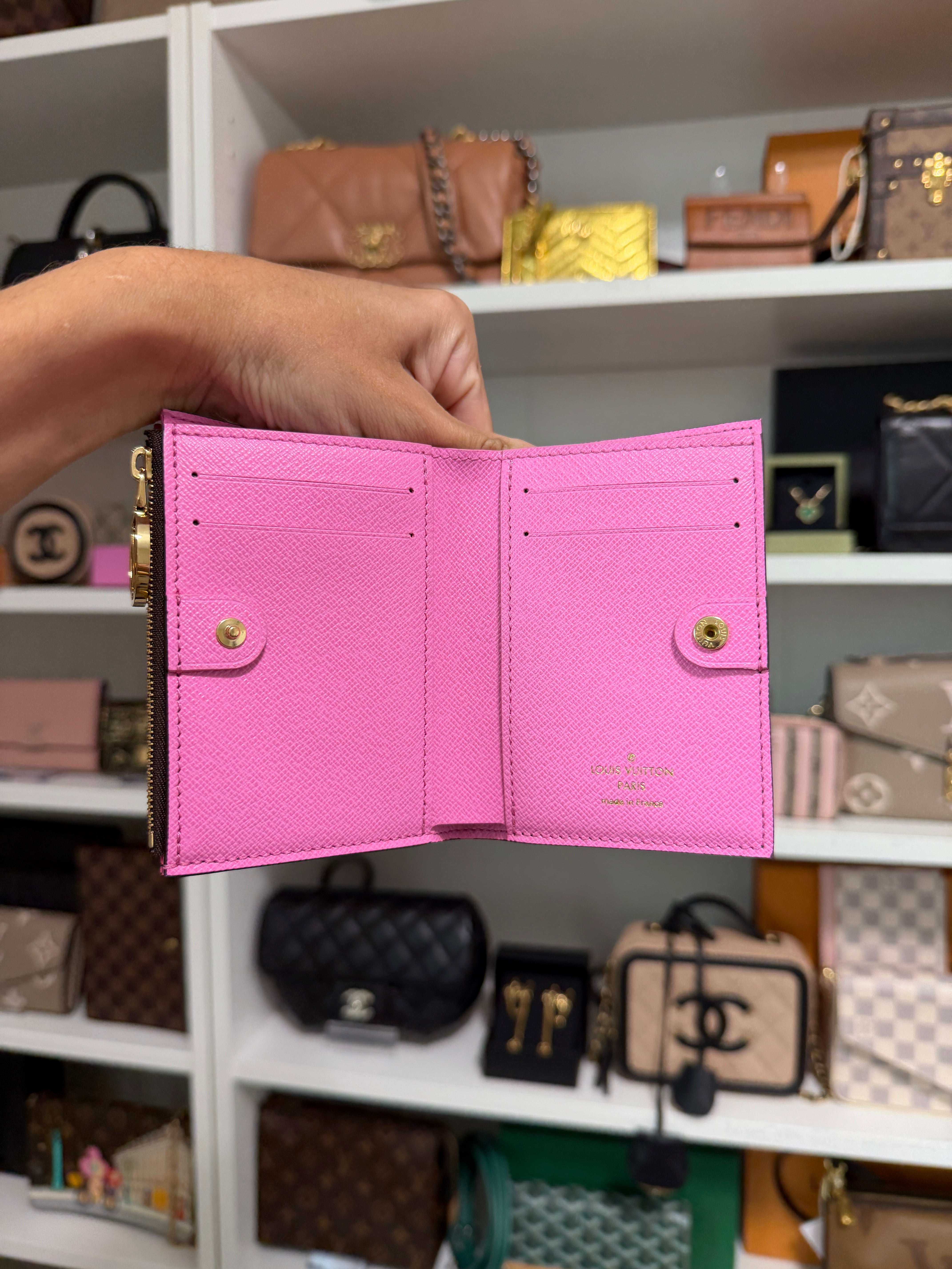 Louis Vuitton Lisa Monogram Wallet