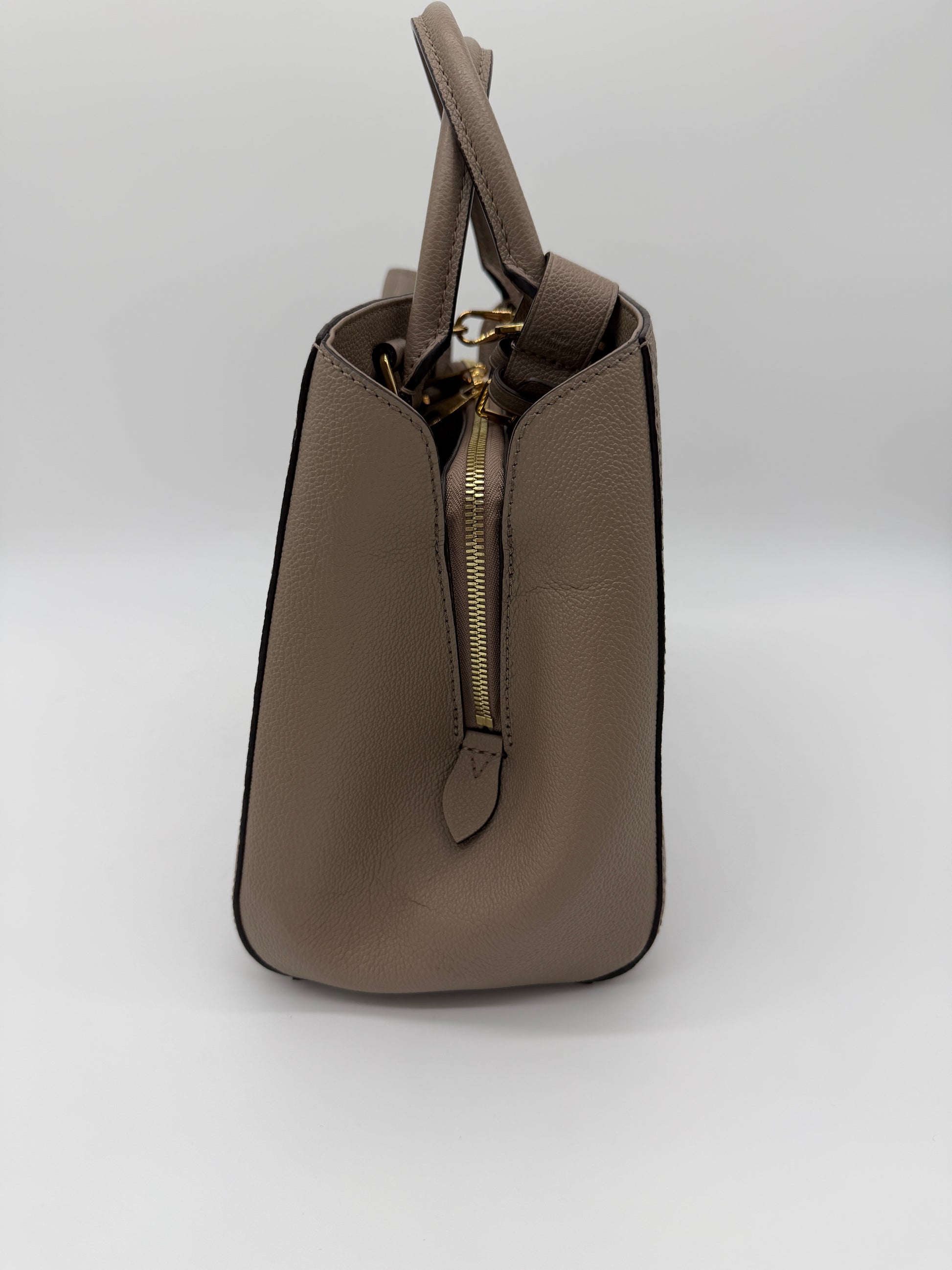 Louis Vuitton Montaigne MM Empreinte