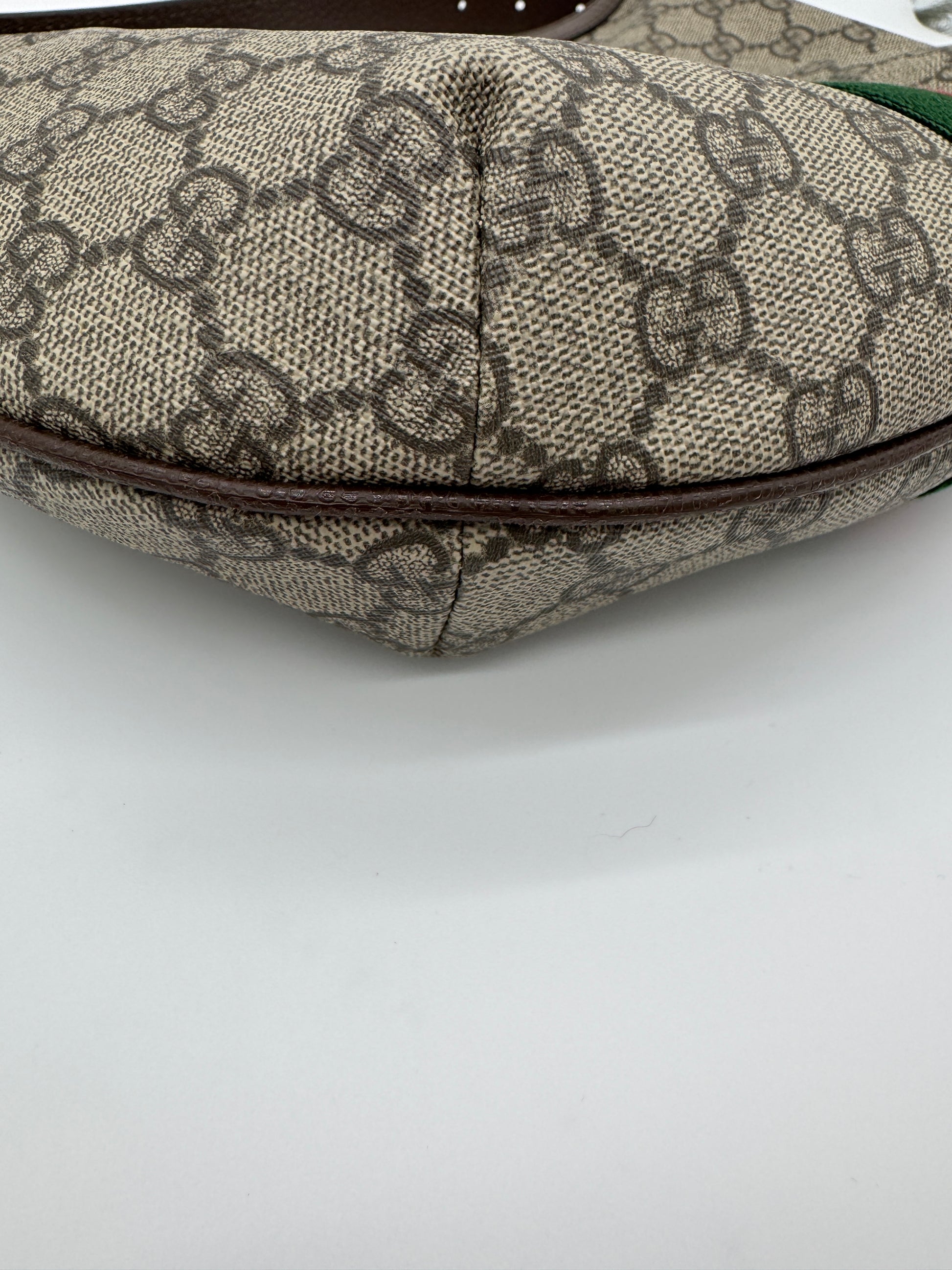 Gucci Ophidia GG Supreme Crossbody