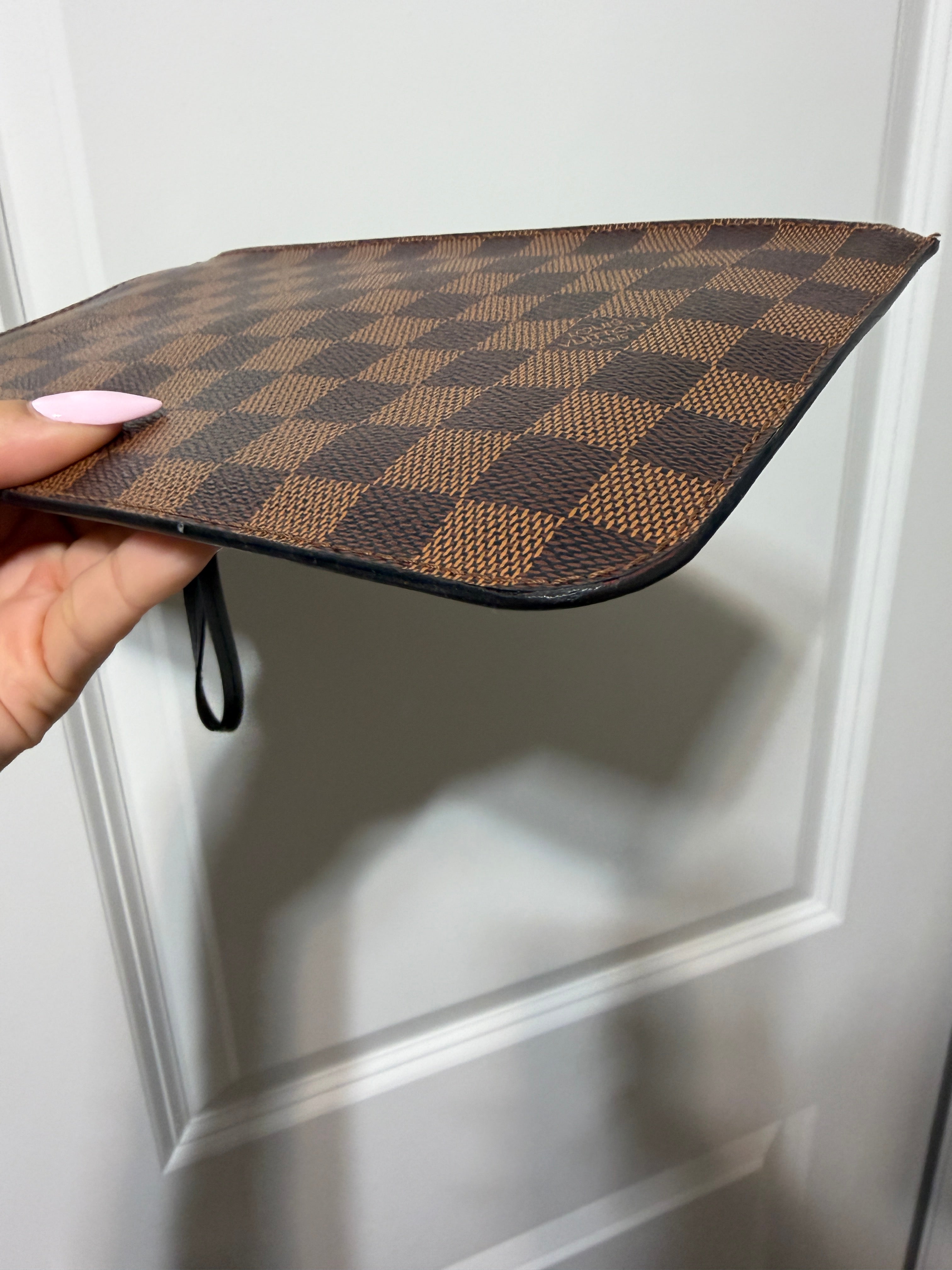Louis Vuitton Neverfull Pochette DE