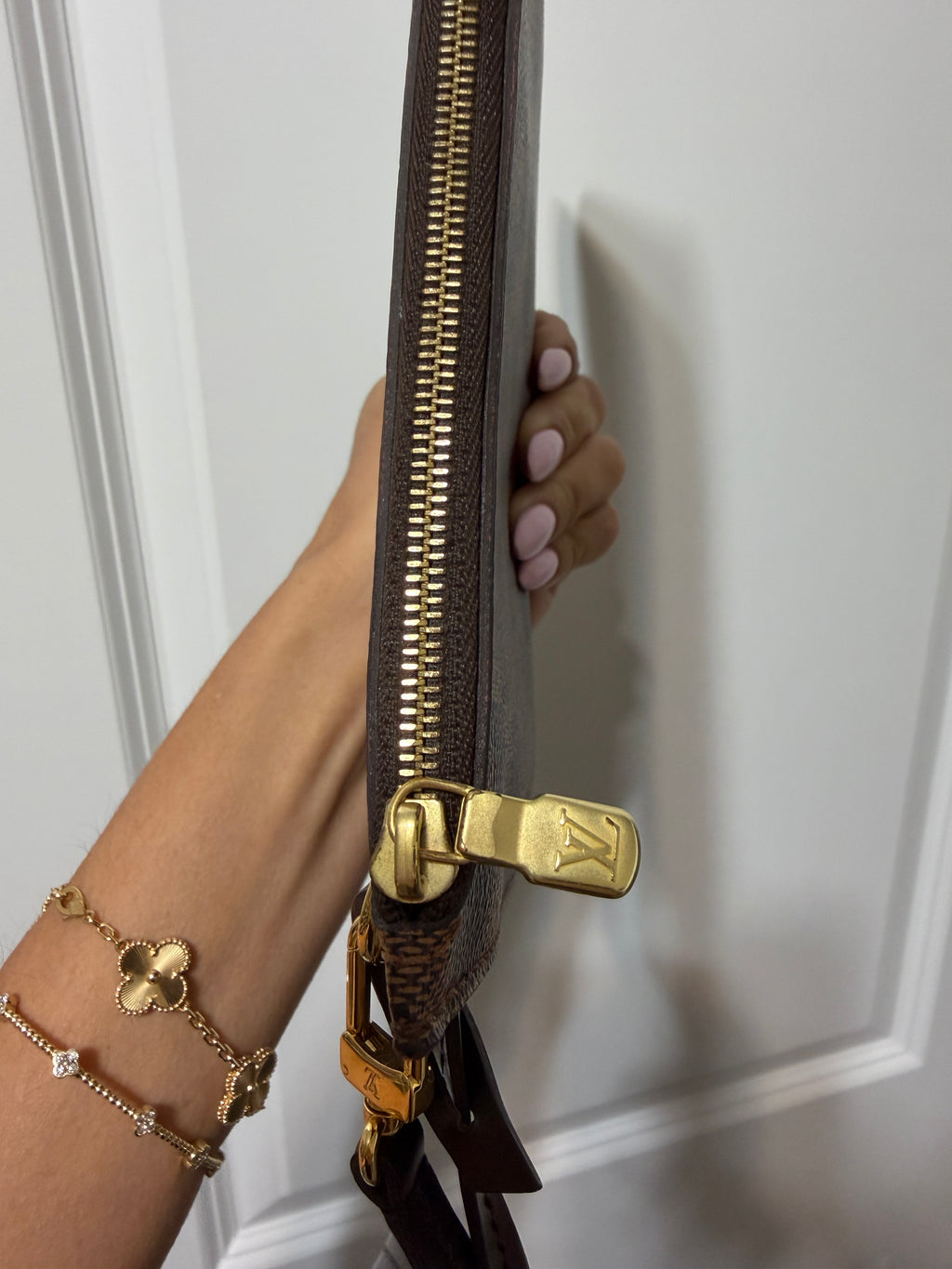 Louis Vuitton Neverfull Pochette DE