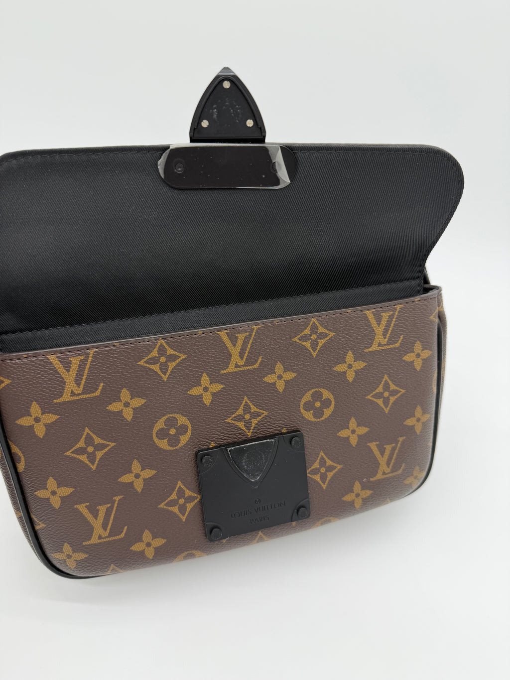 Louis Vuitton Monogram Macassar S-Lock Messenger Bag