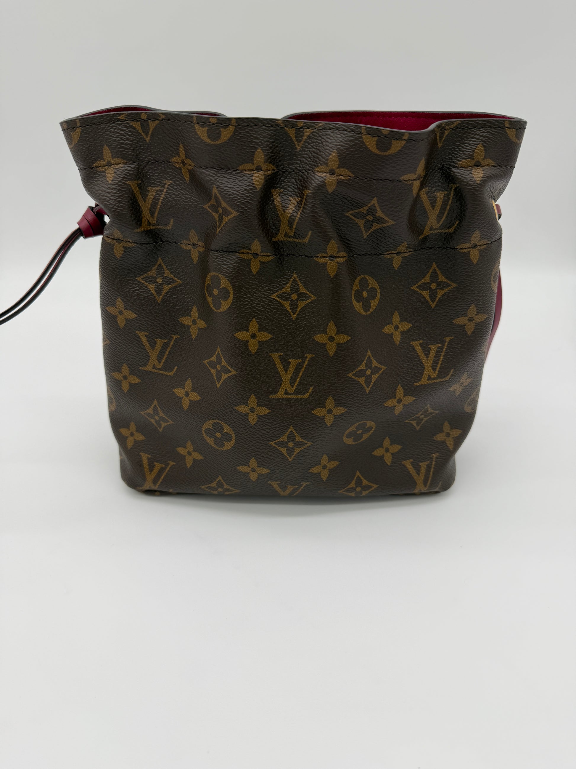 Louis Vuitton Noe Pouch