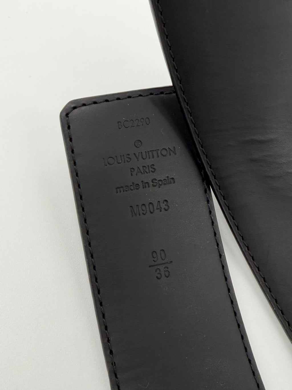 Louis Vuitton Reversible Belt Monogram Eclipse Size 90