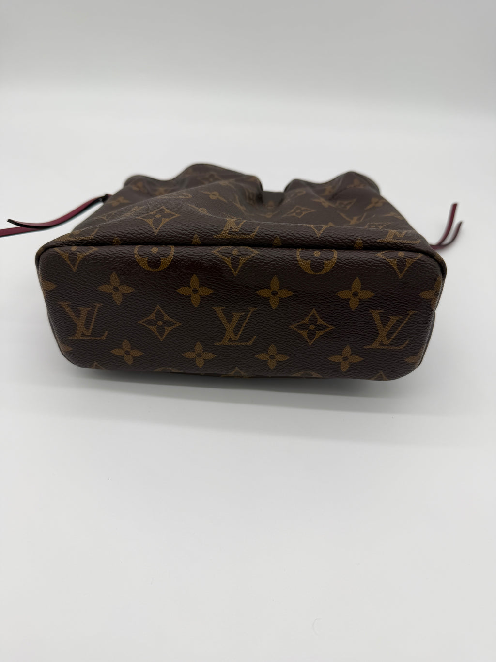 Louis Vuitton Noe Pouch