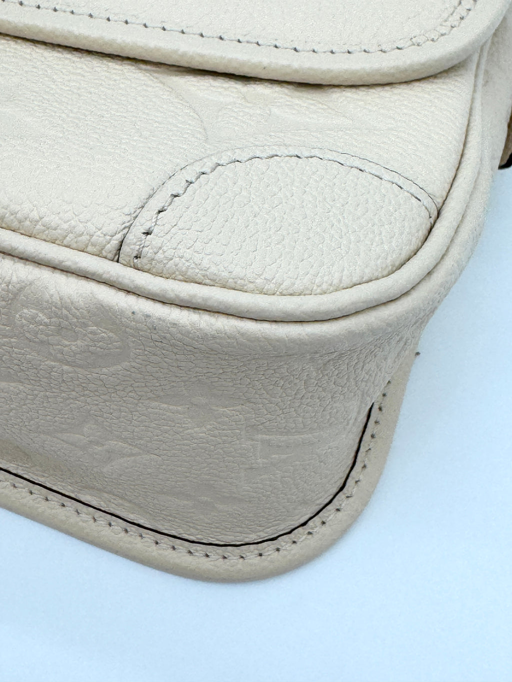Louis Vuitton Diane Cream Monogram Empreinte