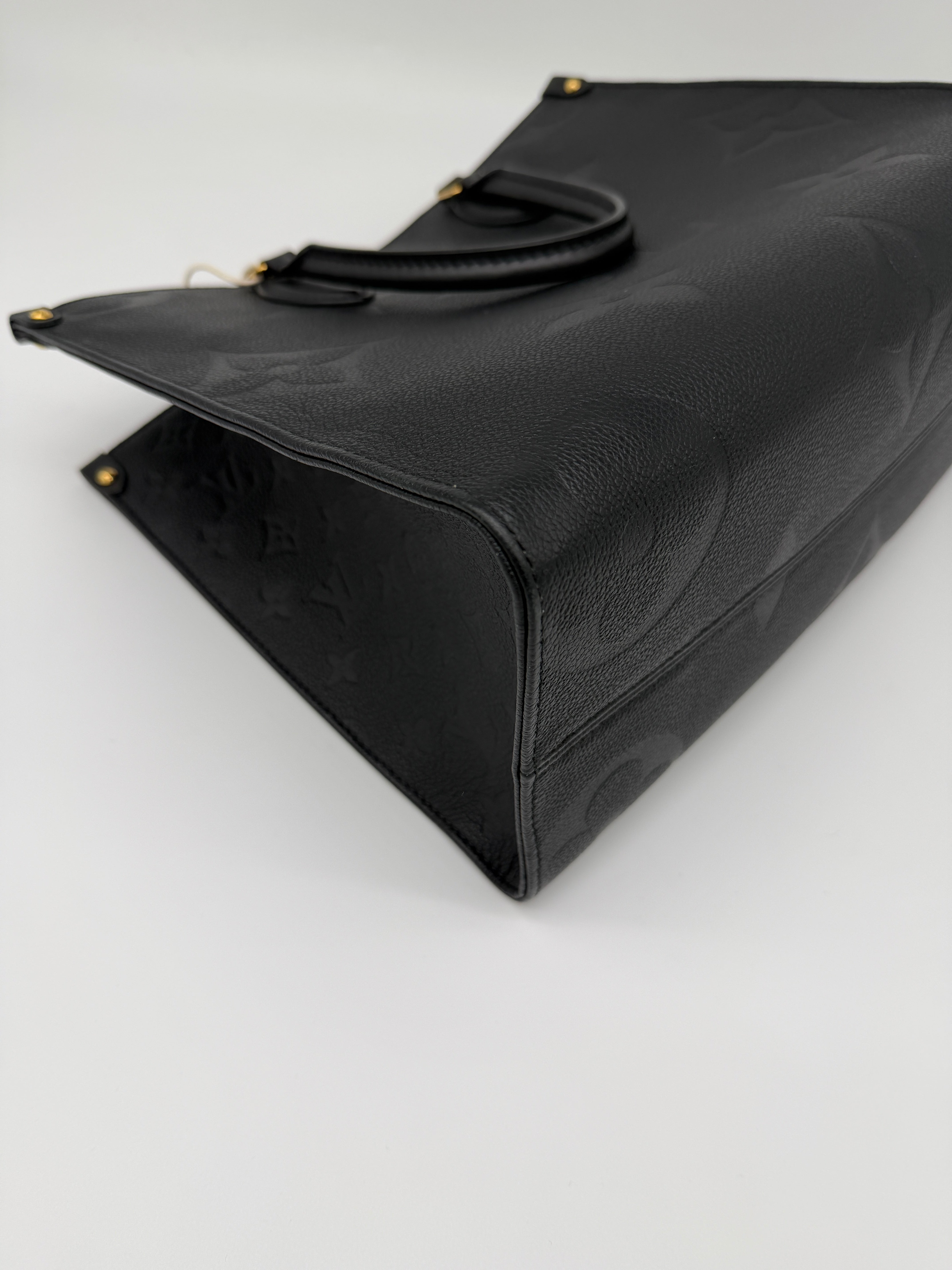 Louis Vuitton OnTheGo MM Black Empreinte
