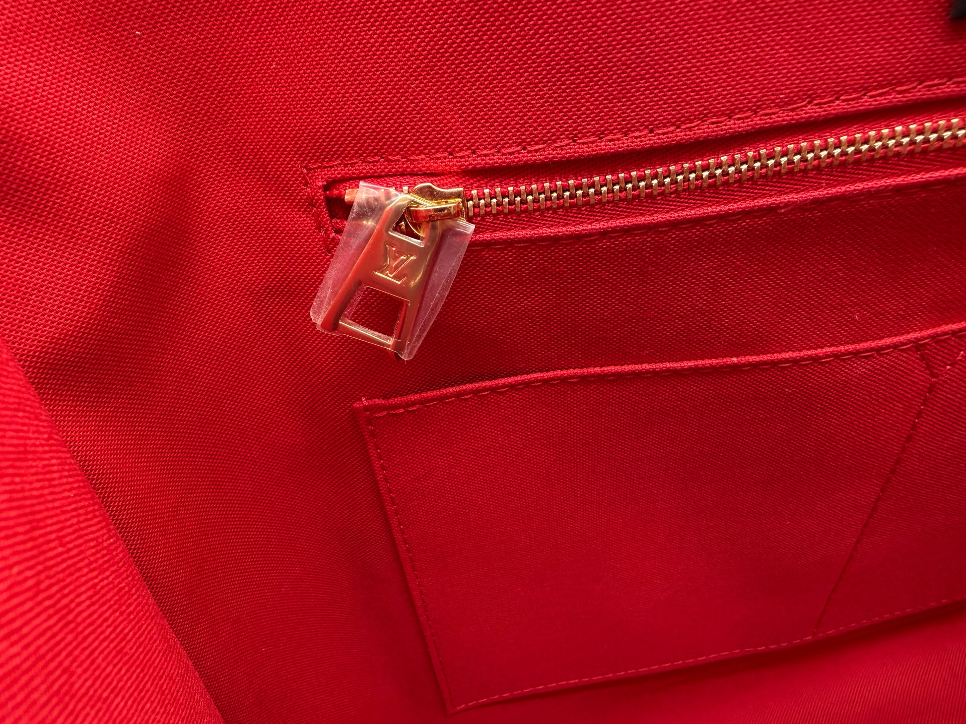 Louis Vuitton OnTheGo GM Reverse Monogram