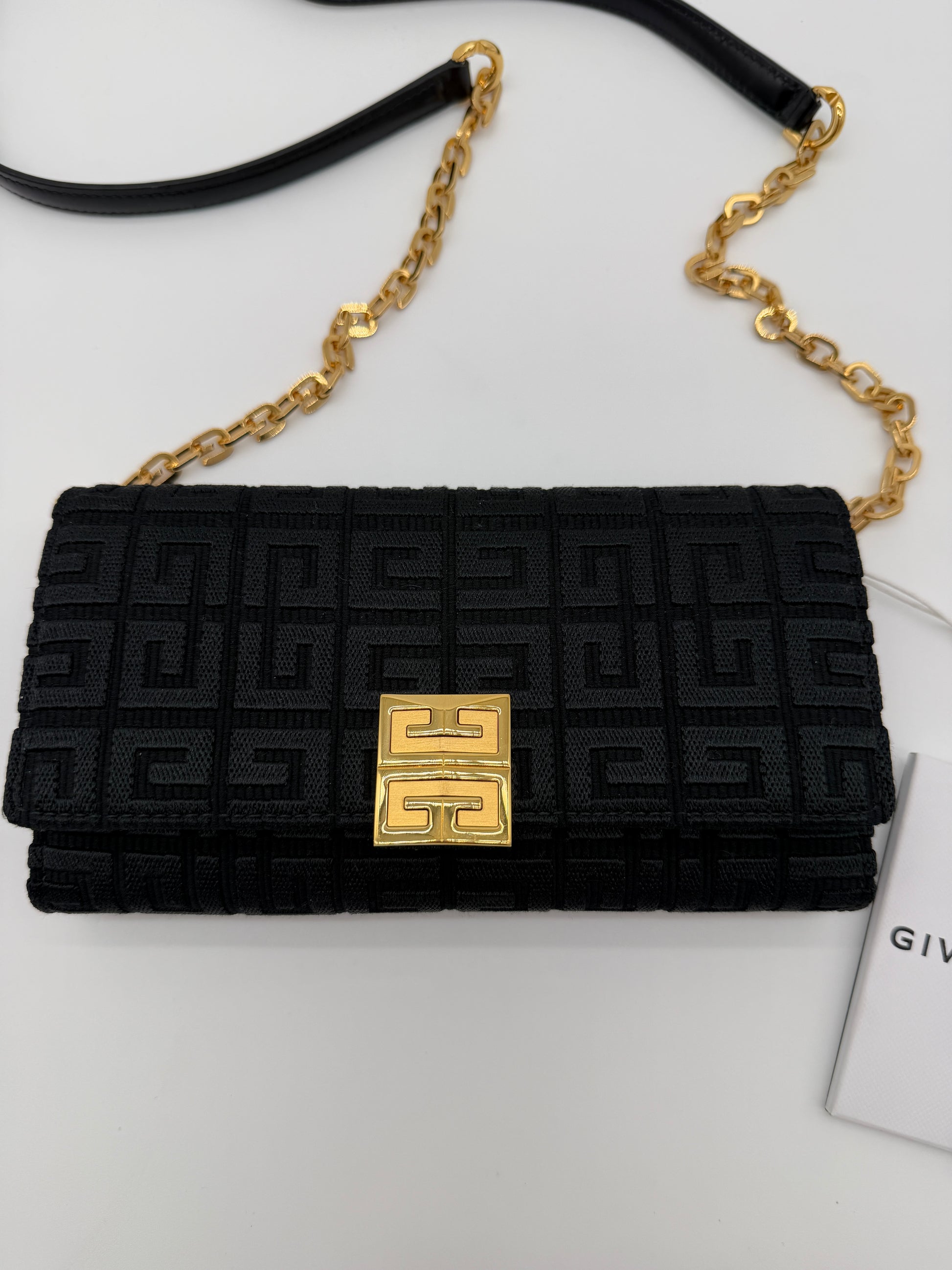 Givenchy Wallet On Chain