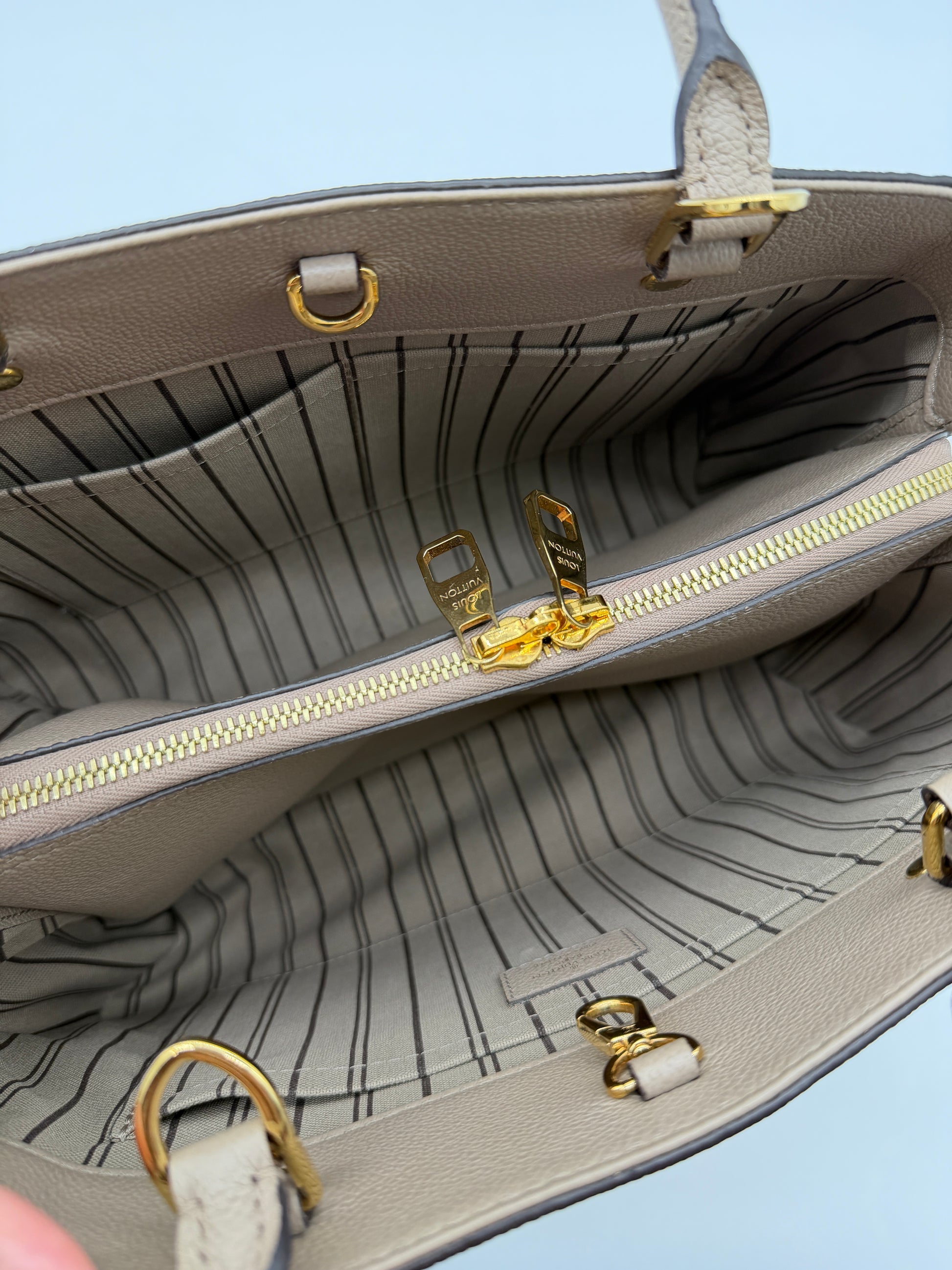 Louis Vuitton Montaigne MM Empreinte