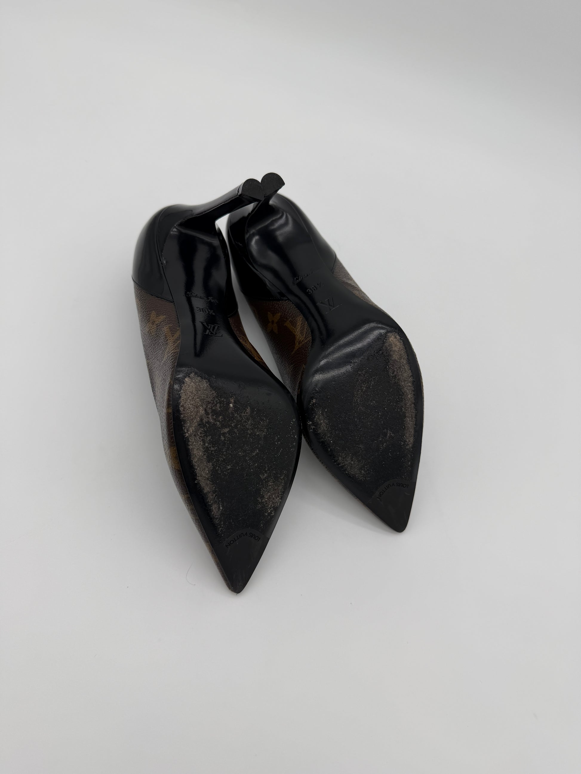 Louis Vuitton Monogram Cherie Pumps Size 38.5