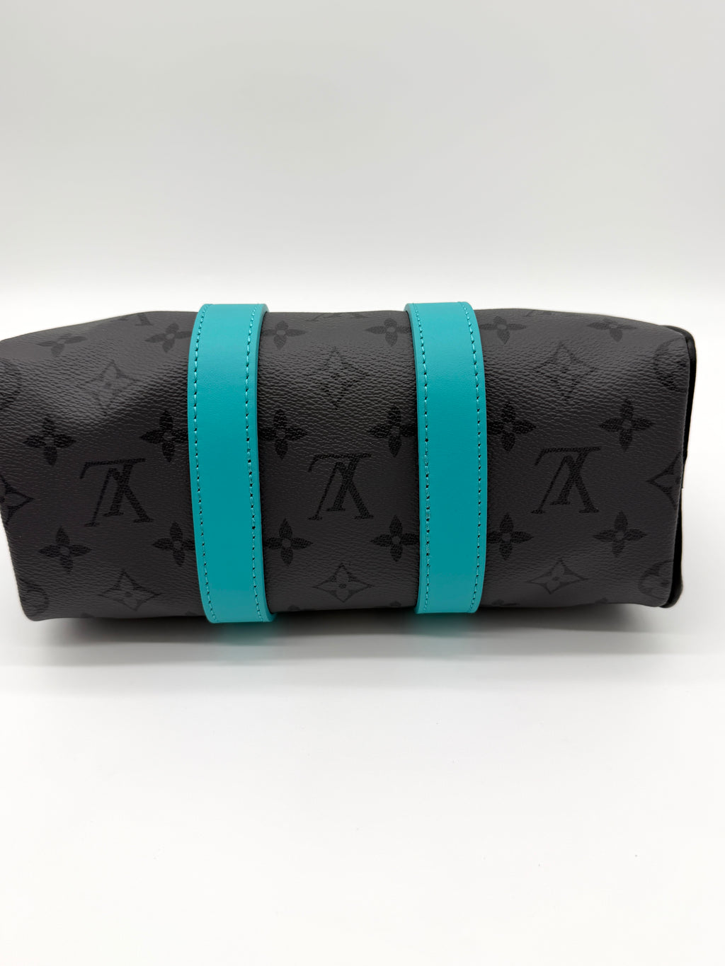 Louis Vuitton Keepall Bandouliere 25 Turquoise / Monogram Eclipse Reverse