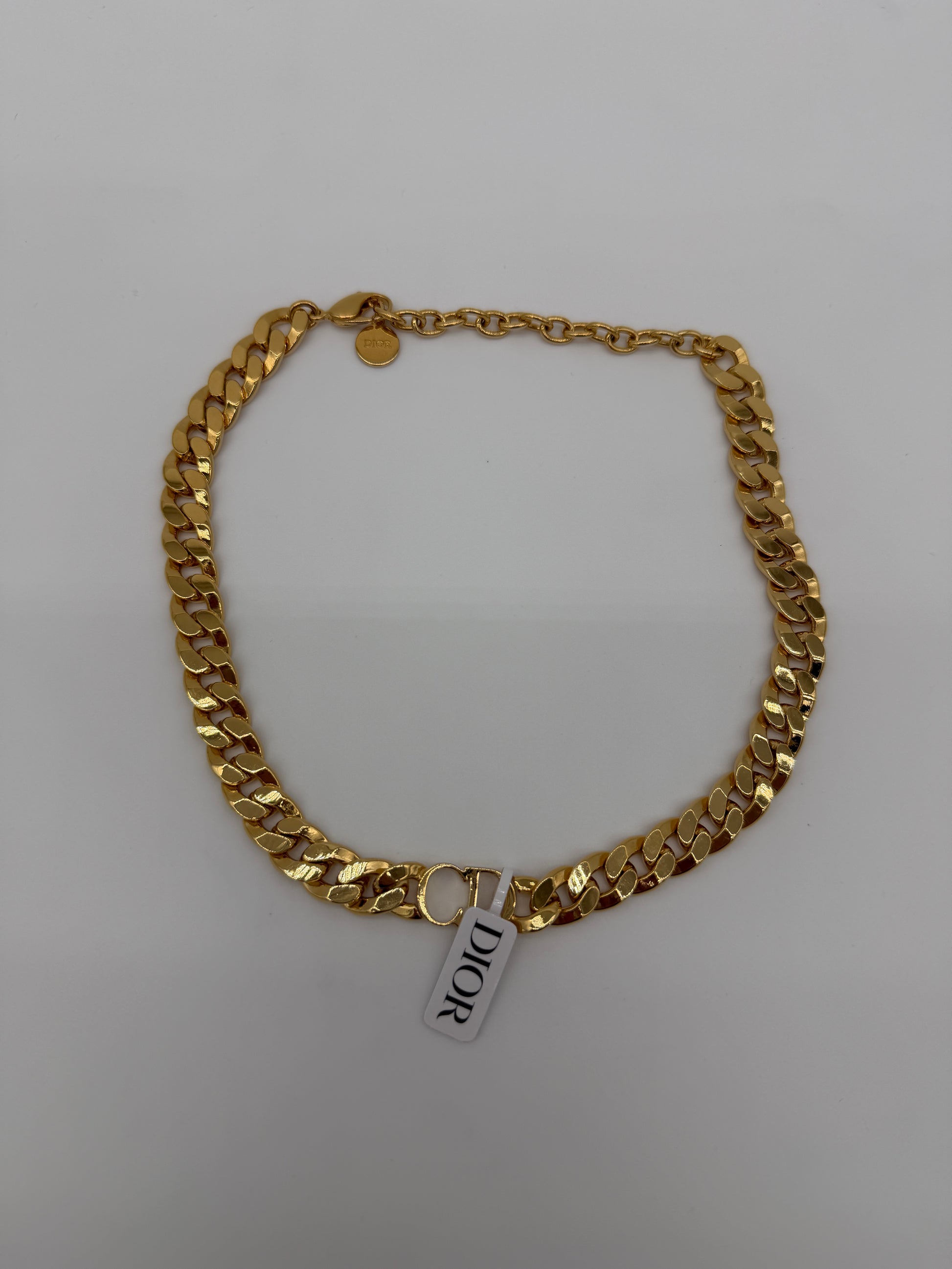 Christian Dior 30 Montaigne Short Necklace