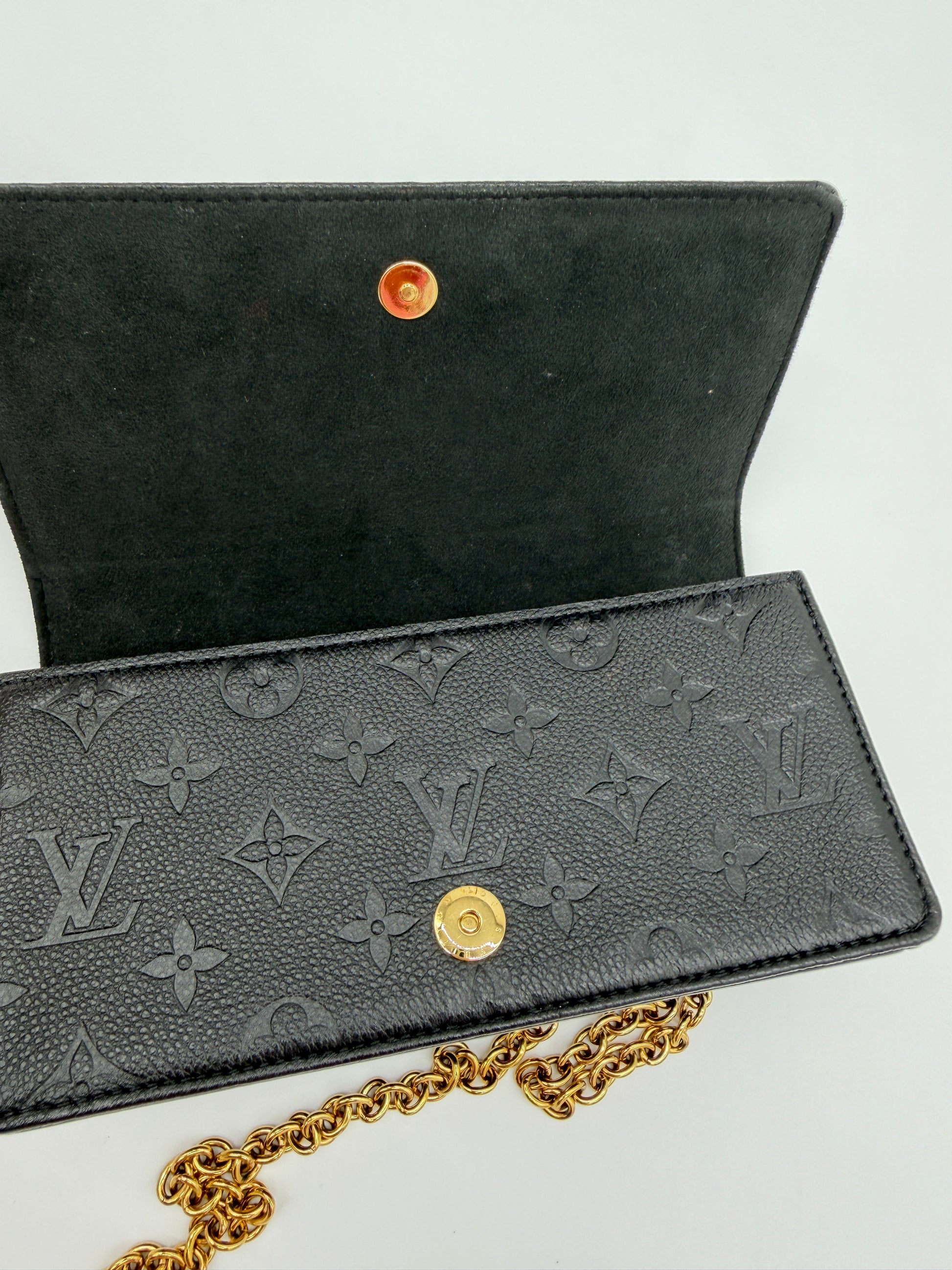 Louis Vuitton Lily Wallet on Chain Black Empreinte