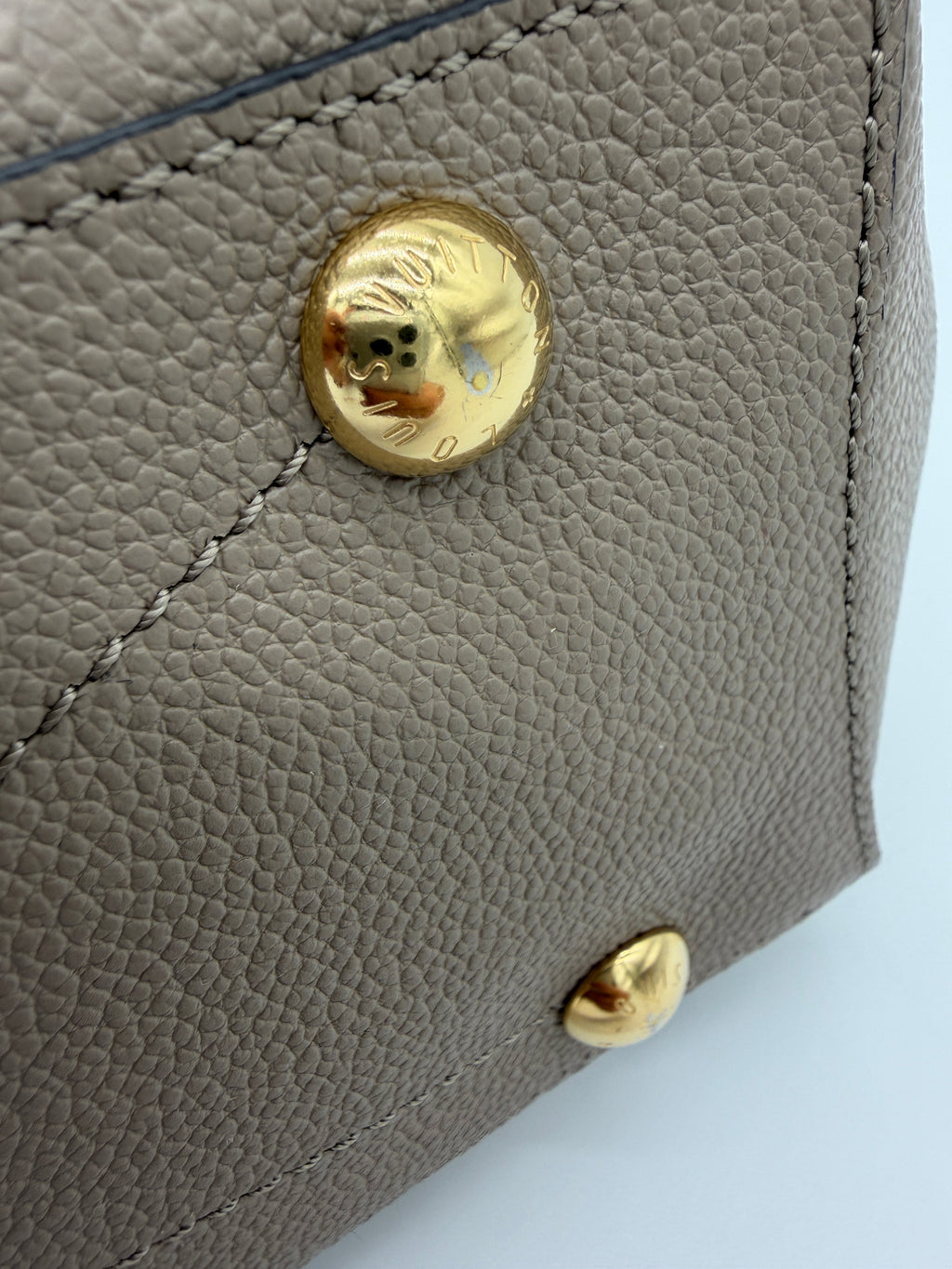 Louis Vuitton Montaigne MM Empreinte