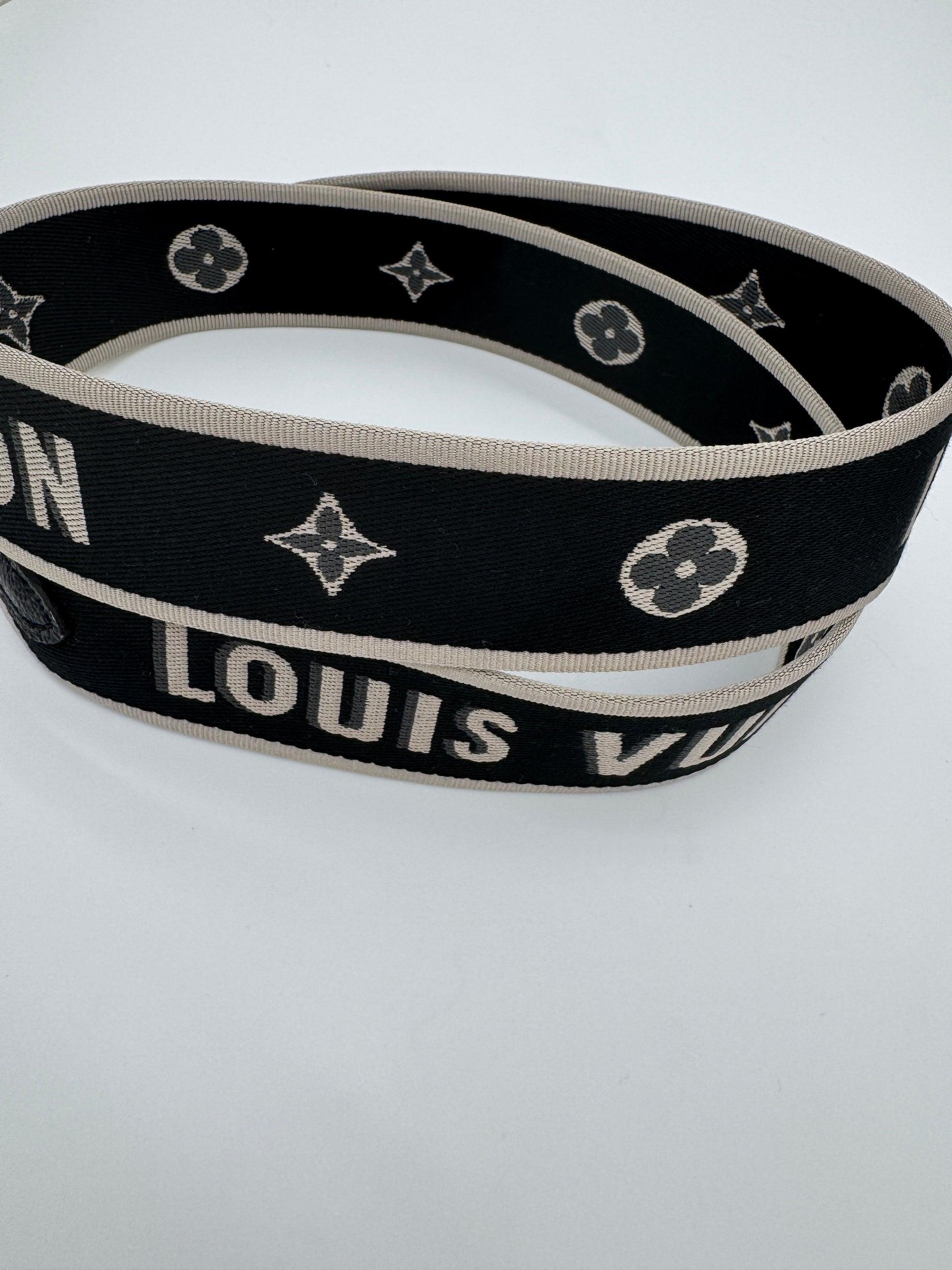 Louis Vuitton Diane Black Monogram Empreinte