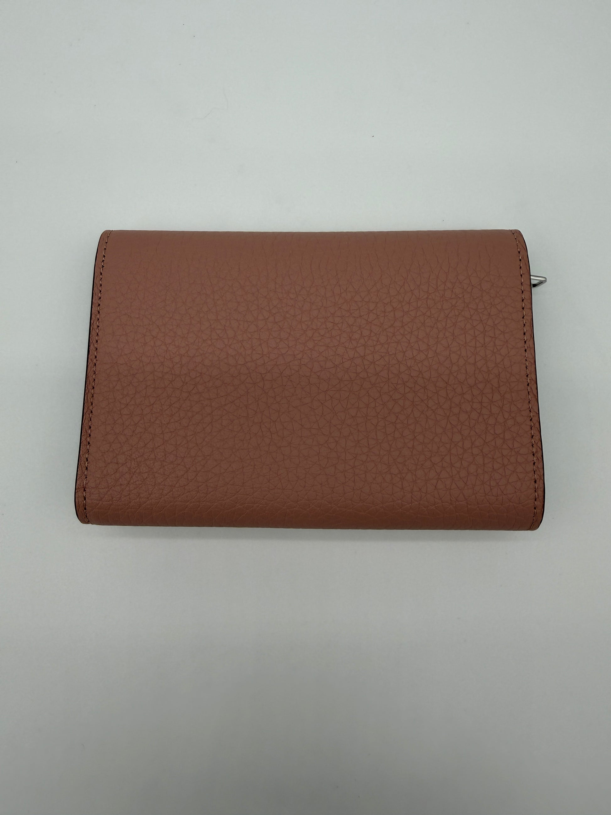 Louis Vuitton Capucines Pink Wallet