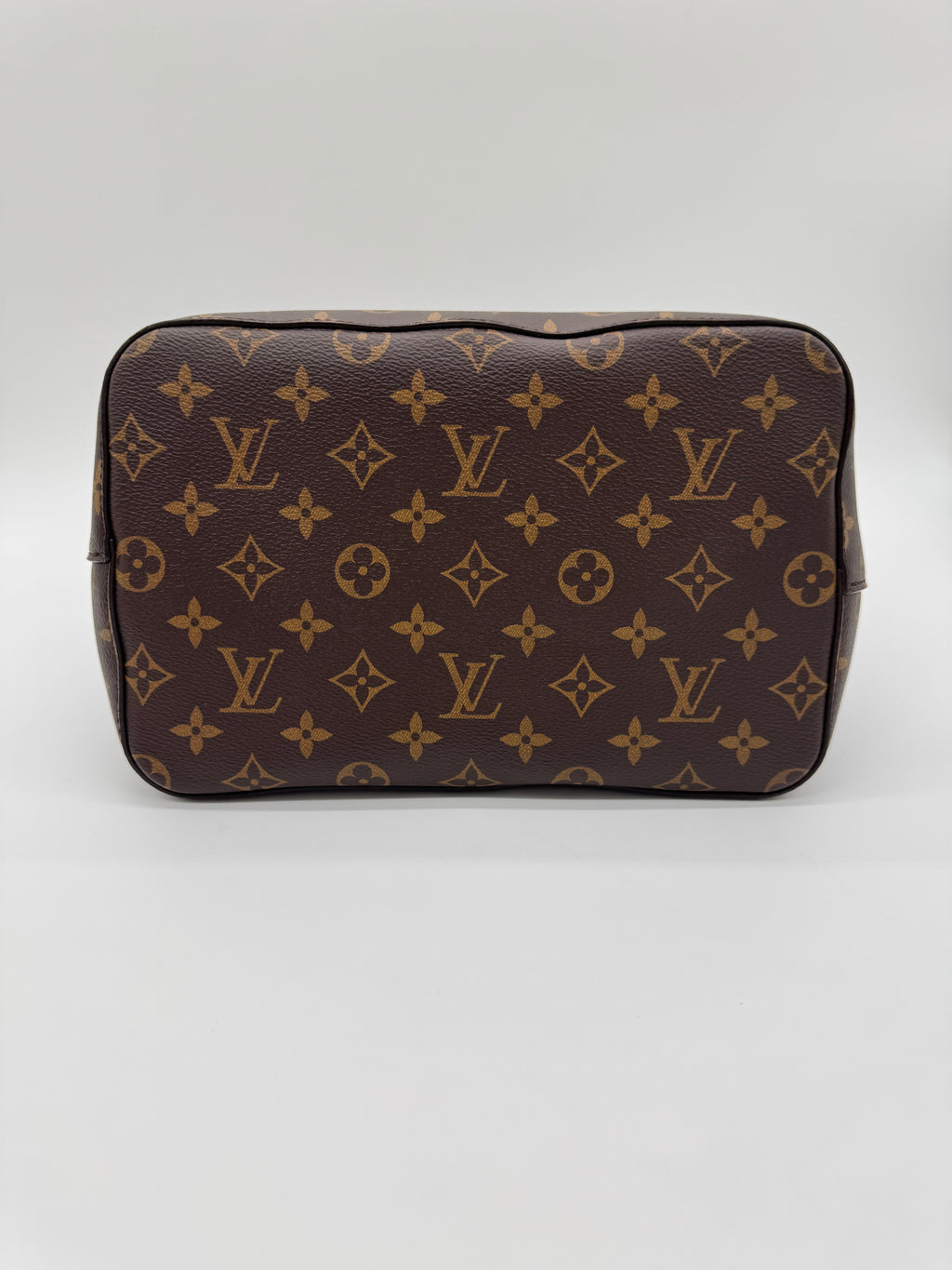 Louis Vuitton NeoNoe MM