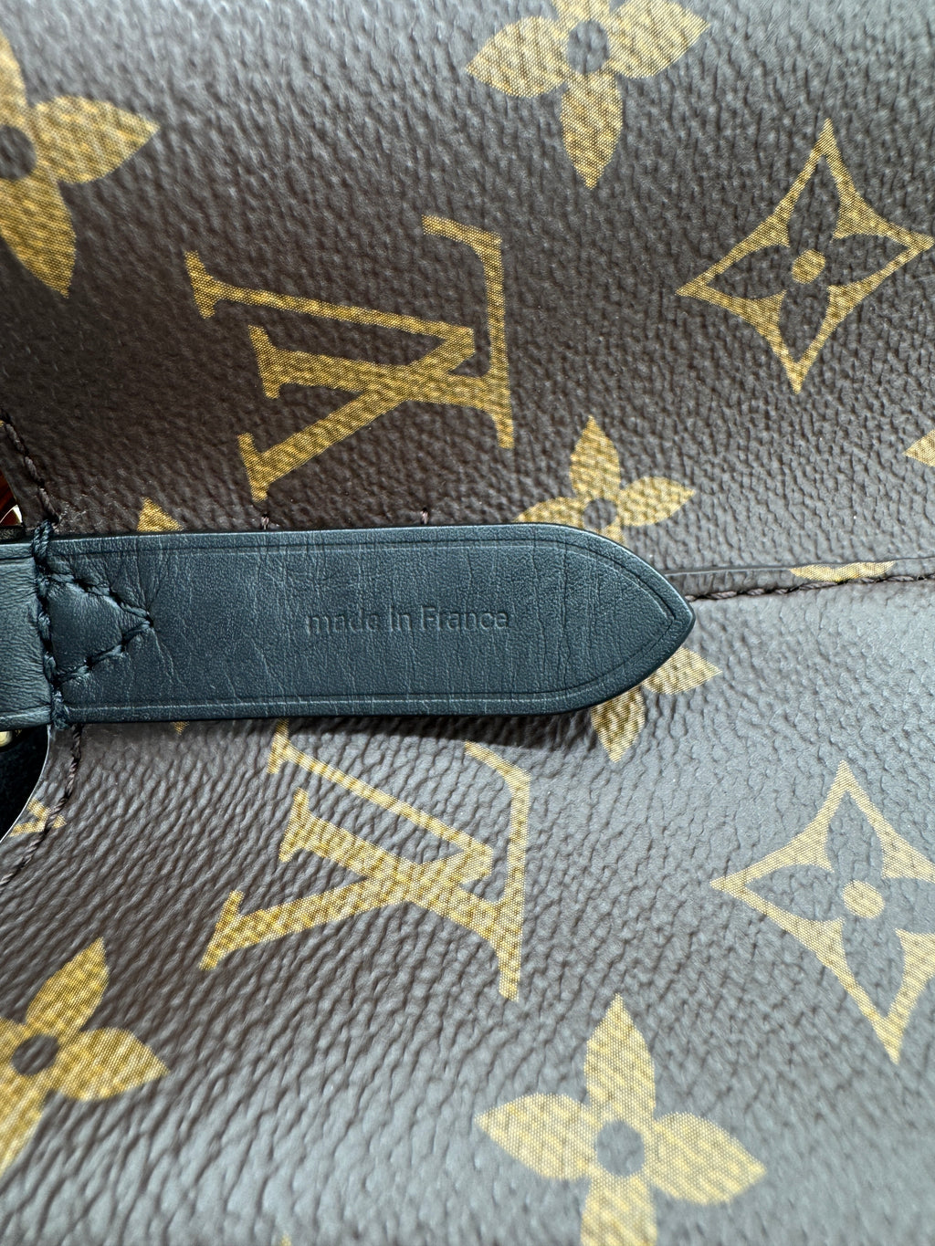 Louis Vuitton NeoNoe MM