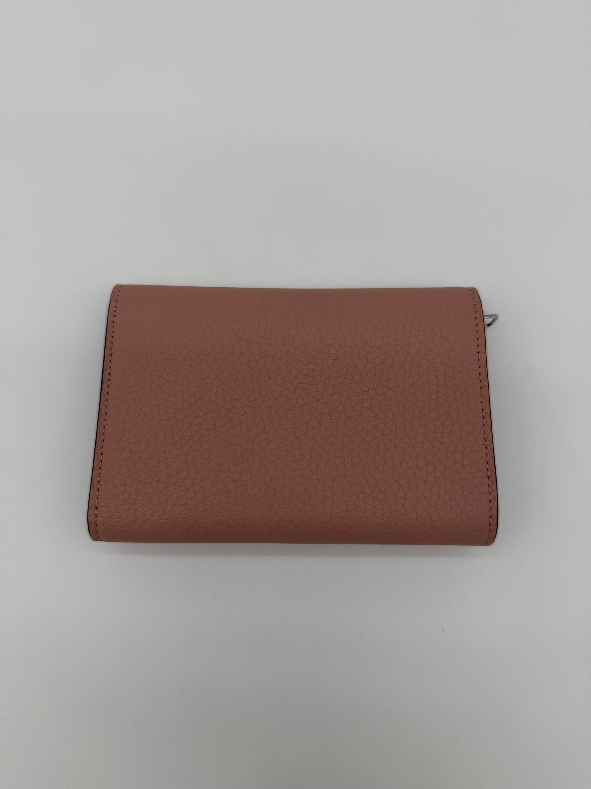 Louis Vuitton Capucines Pink Wallet