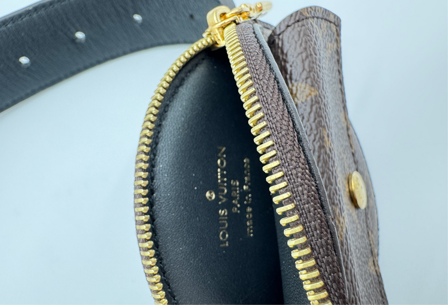 Louis Vuitton Daily Multi Pocket 30mm Belt 80/32