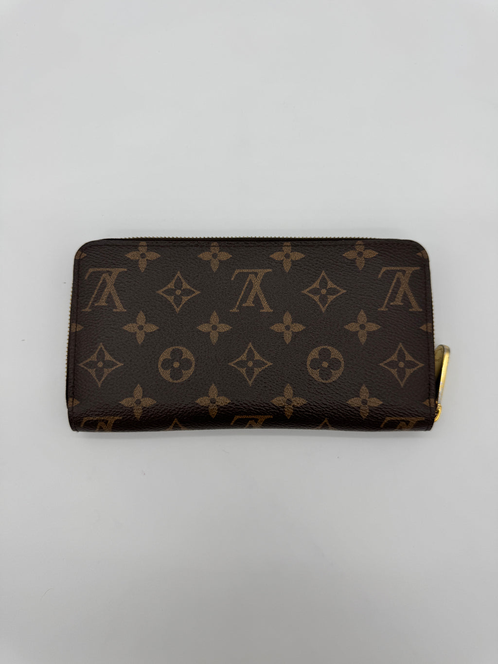 Louis Vuitton Monogram Zippy Wallet