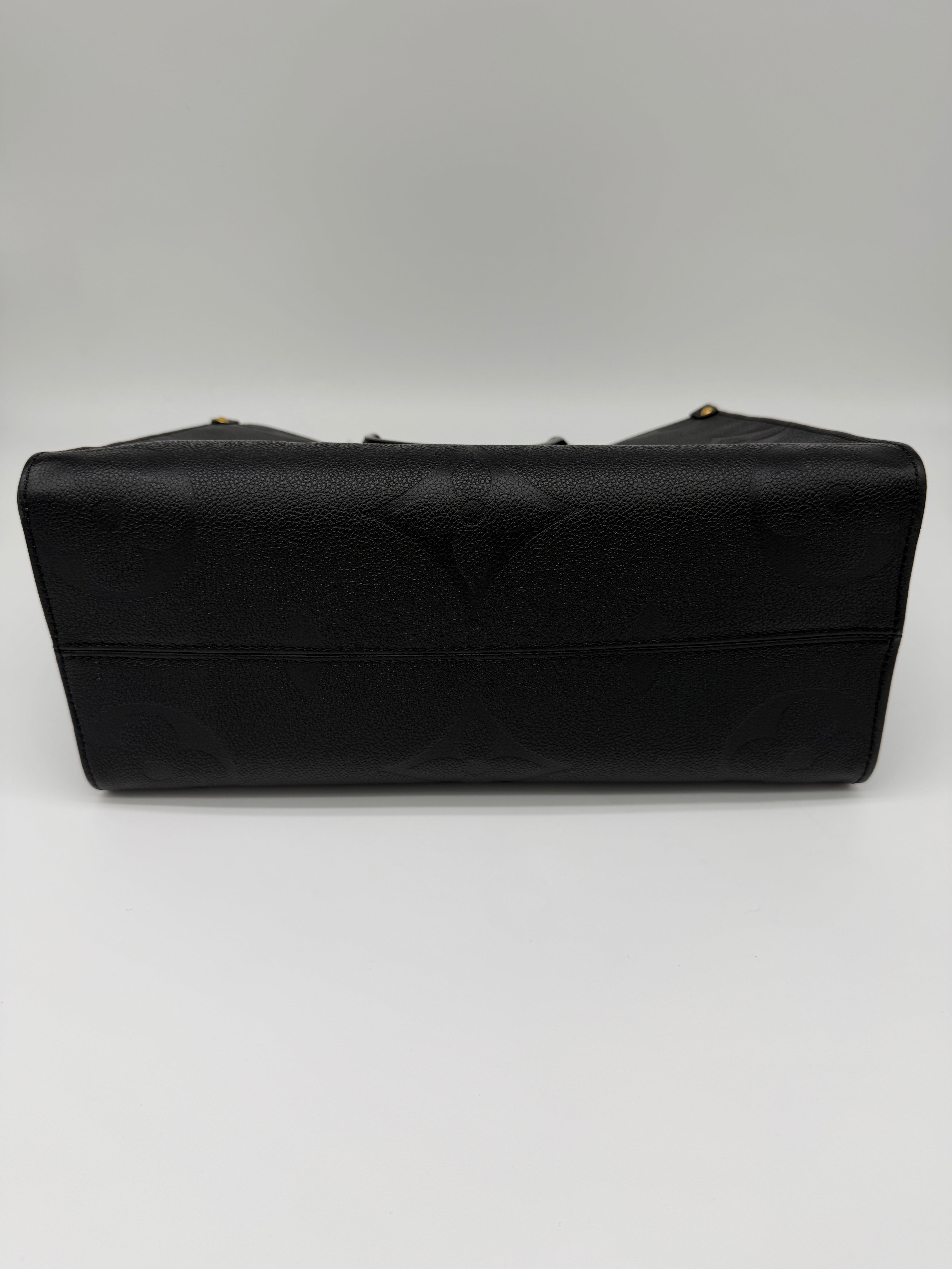 Louis Vuitton OnTheGo MM Black Empreinte