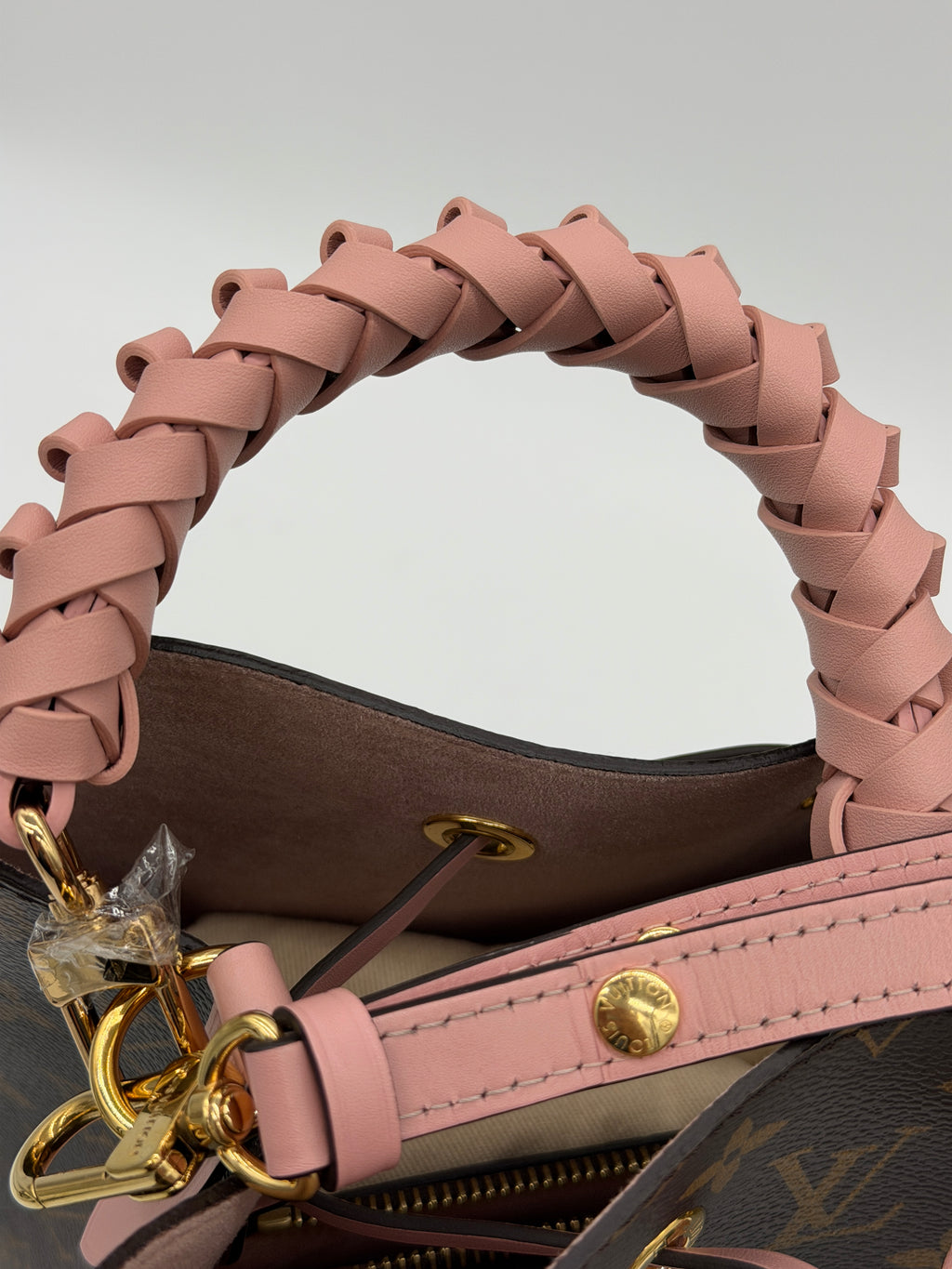 Louis Vuitton Neonoe Monogram Los Angeles Limited Edition