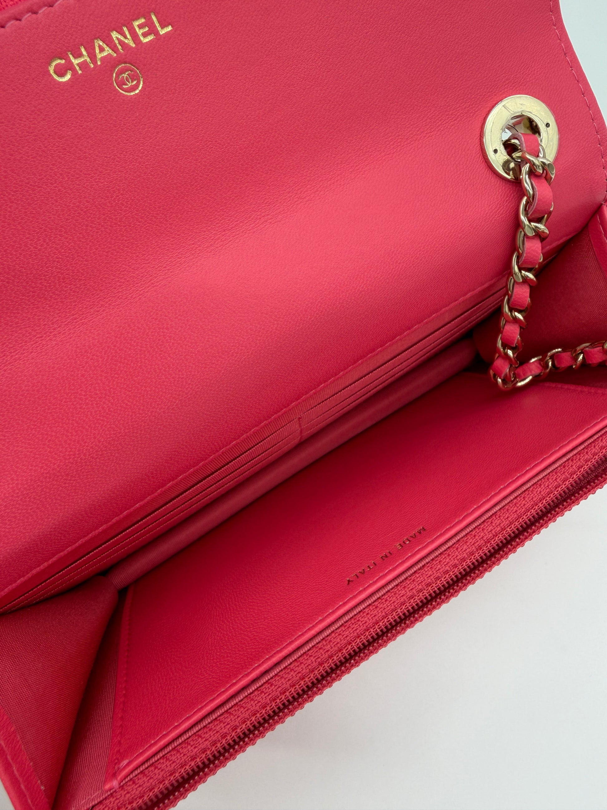 Chanel Trendy Wallet On Chain