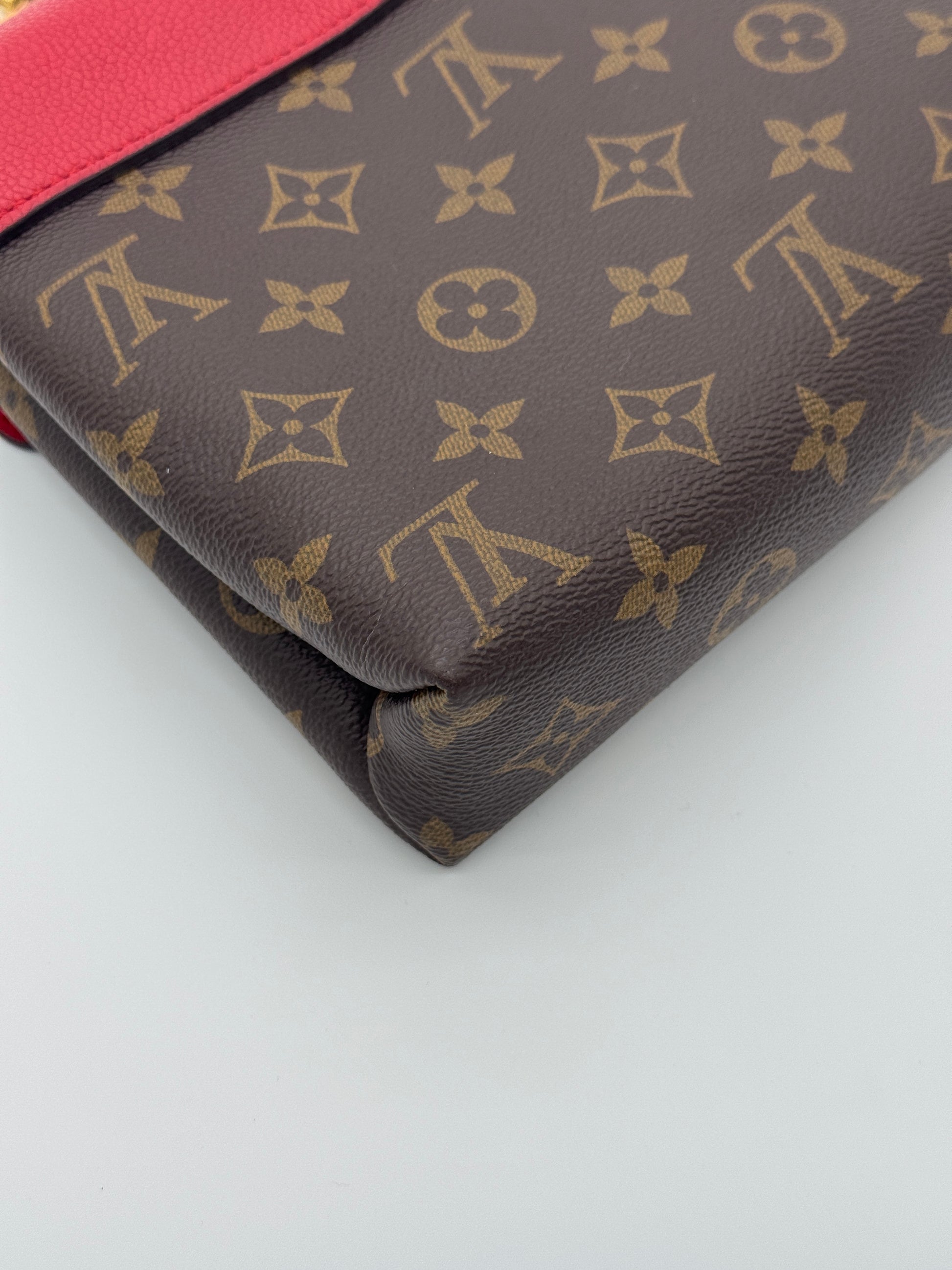 Louis Vuitton Monogram Pallas Chain Shoulder Bag