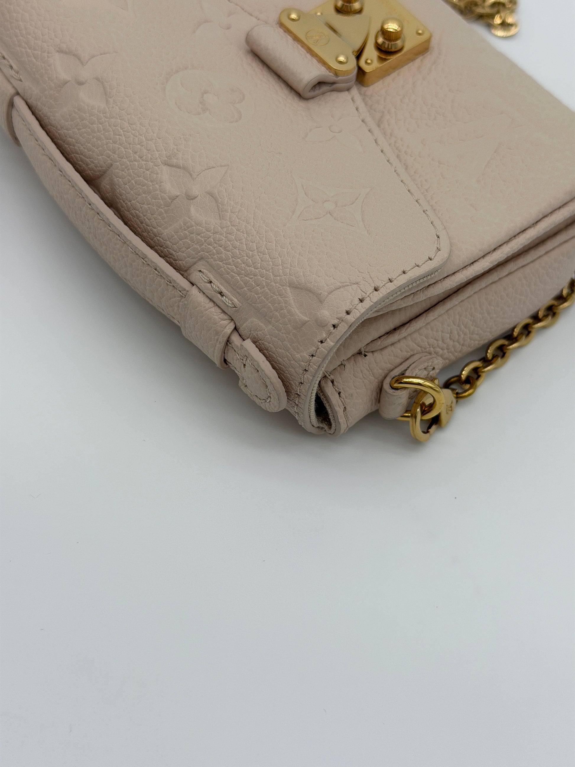 Louis Vuitton Micro Metis Empreinte