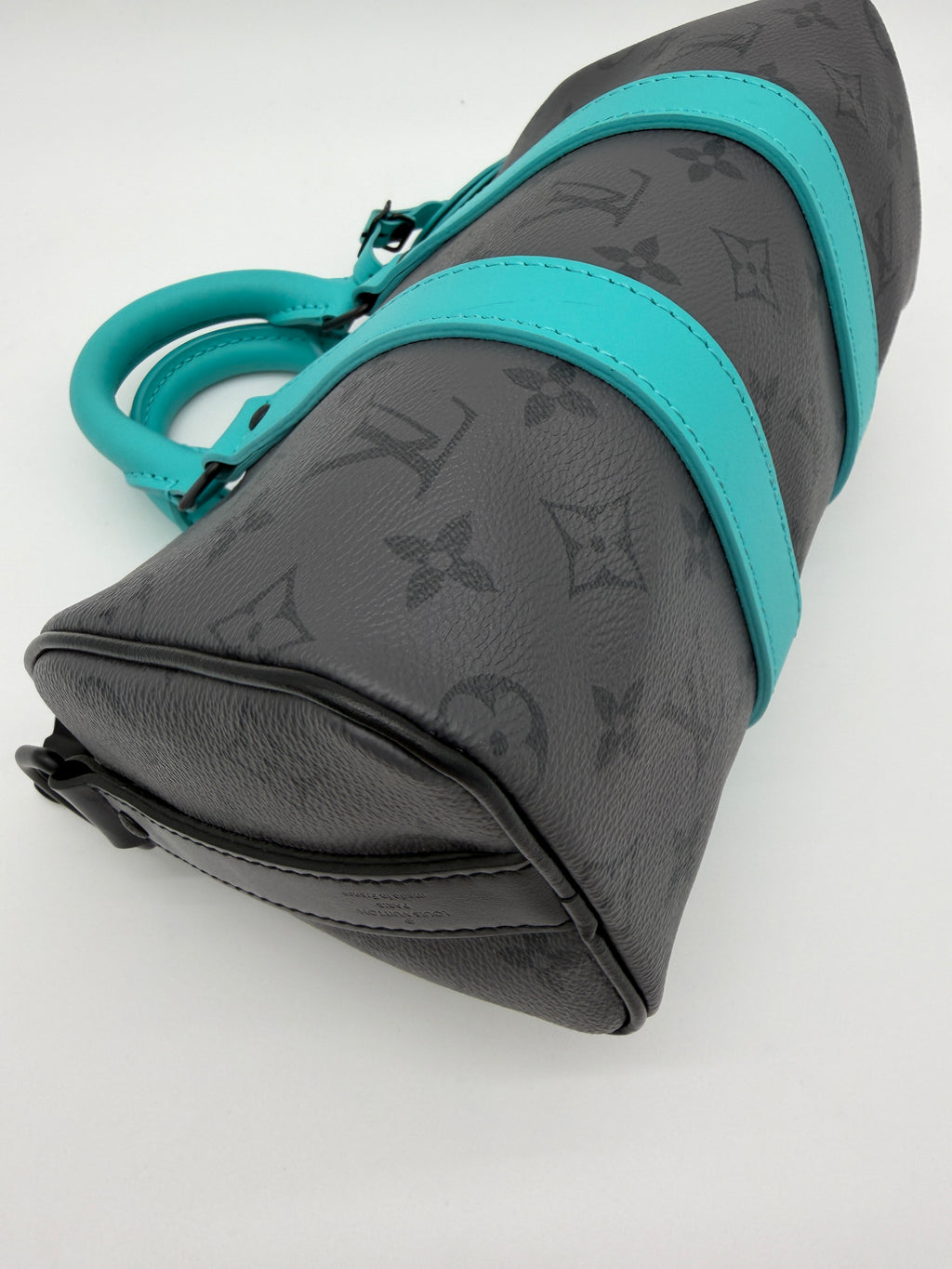 Louis Vuitton Keepall Bandouliere 25 Turquoise / Monogram Eclipse Reverse