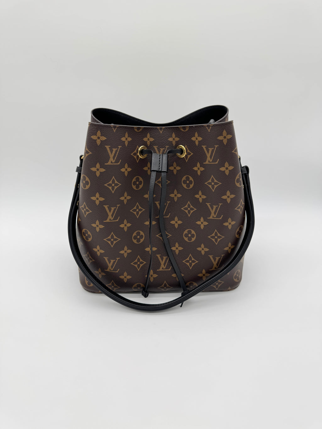 Louis Vuitton NeoNoe MM