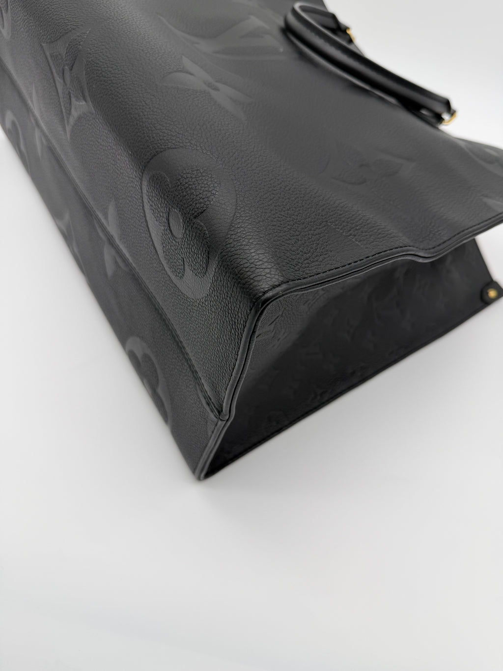 Louis Vuitton OnTheGo GM Empreinte Giant Black