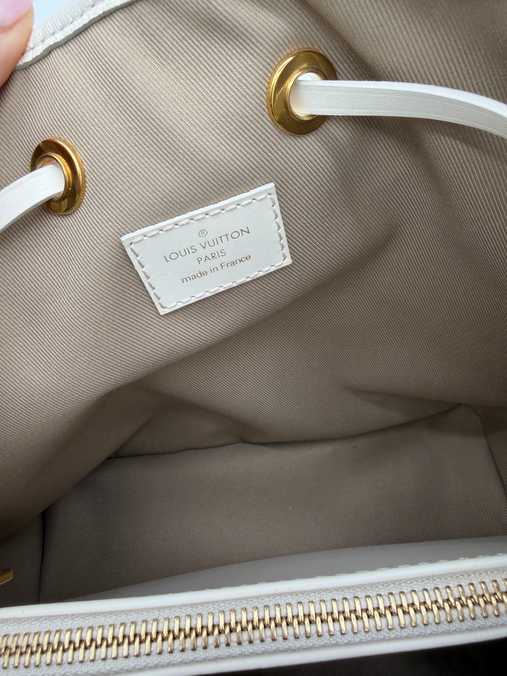 Louis Vuitton Neonoe MM Embroidered Monogram