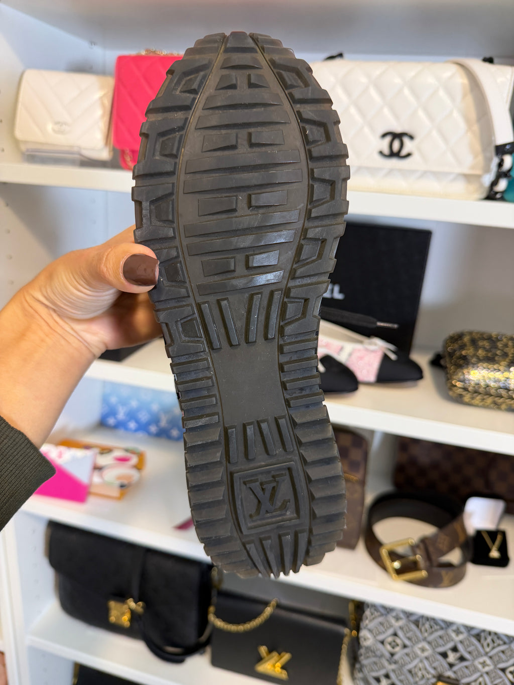 Louis Vuitton Runaway Sneakers Size 36.5