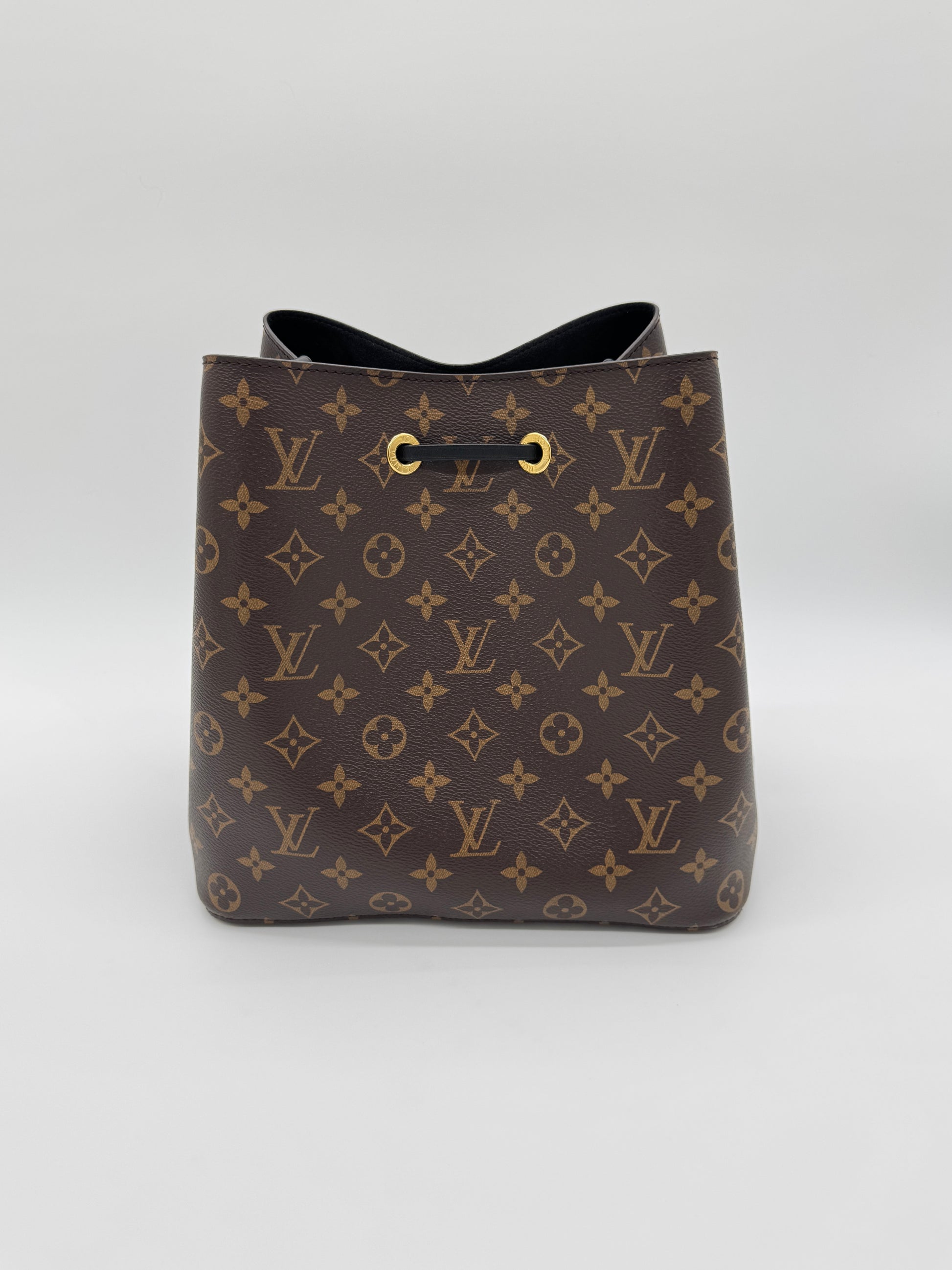 Louis Vuitton NeoNoe MM