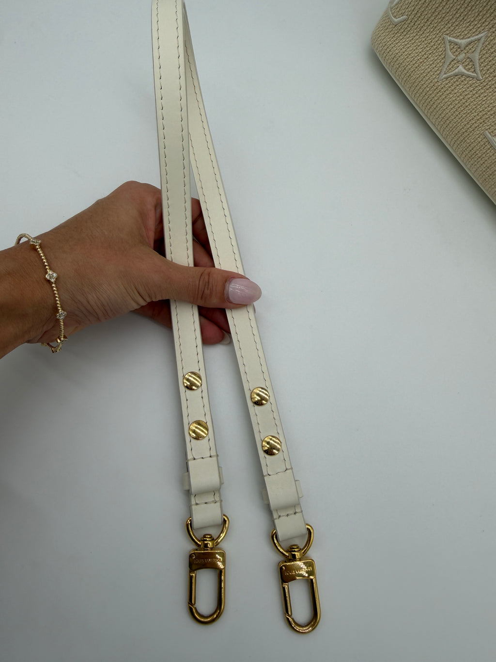 Louis Vuitton Neonoe MM Embroidered Monogram