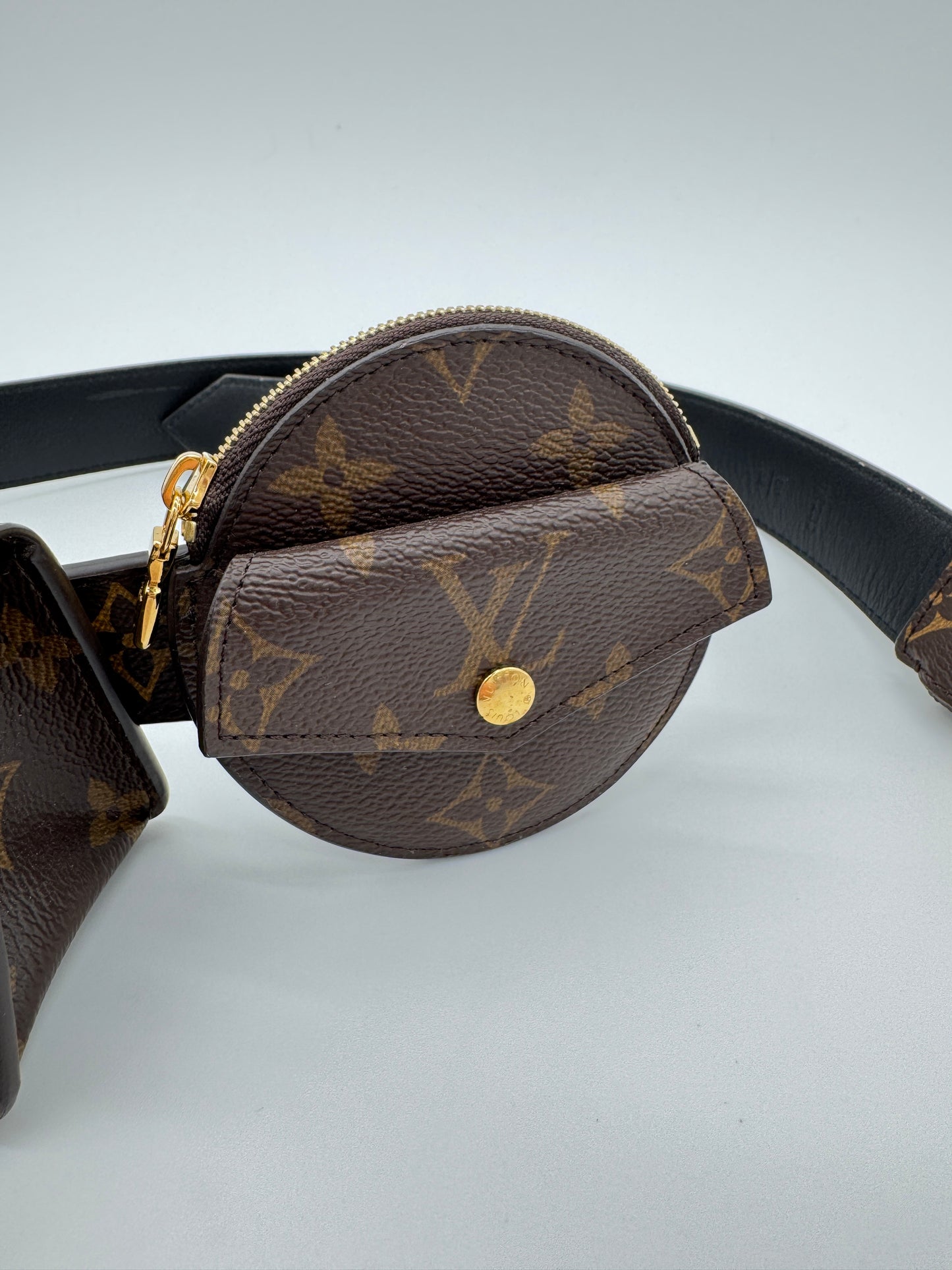 Louis Vuitton Daily Multi Pocket 30mm Belt 80/32