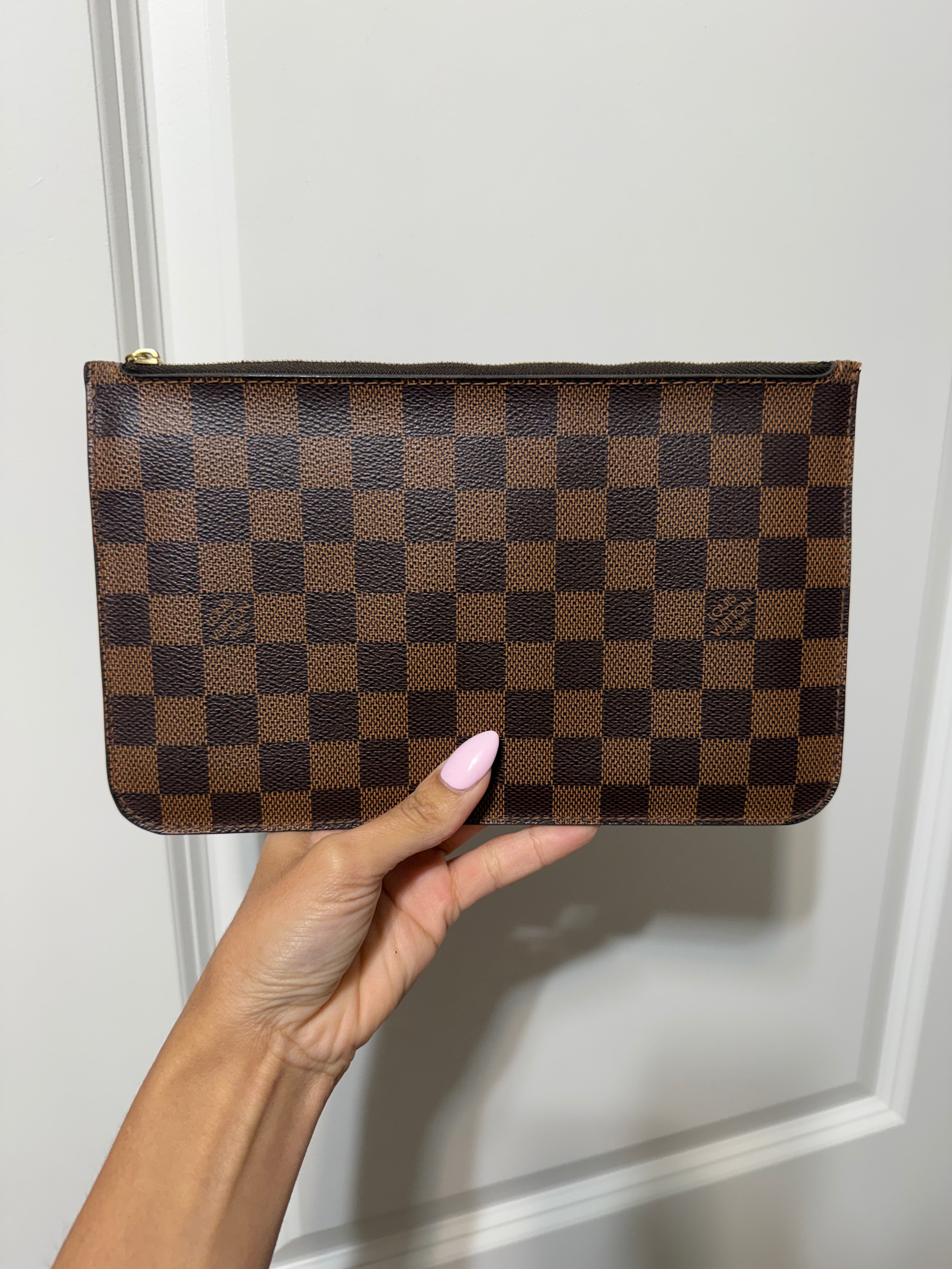 Louis Vuitton Neverfull Pochette DE
