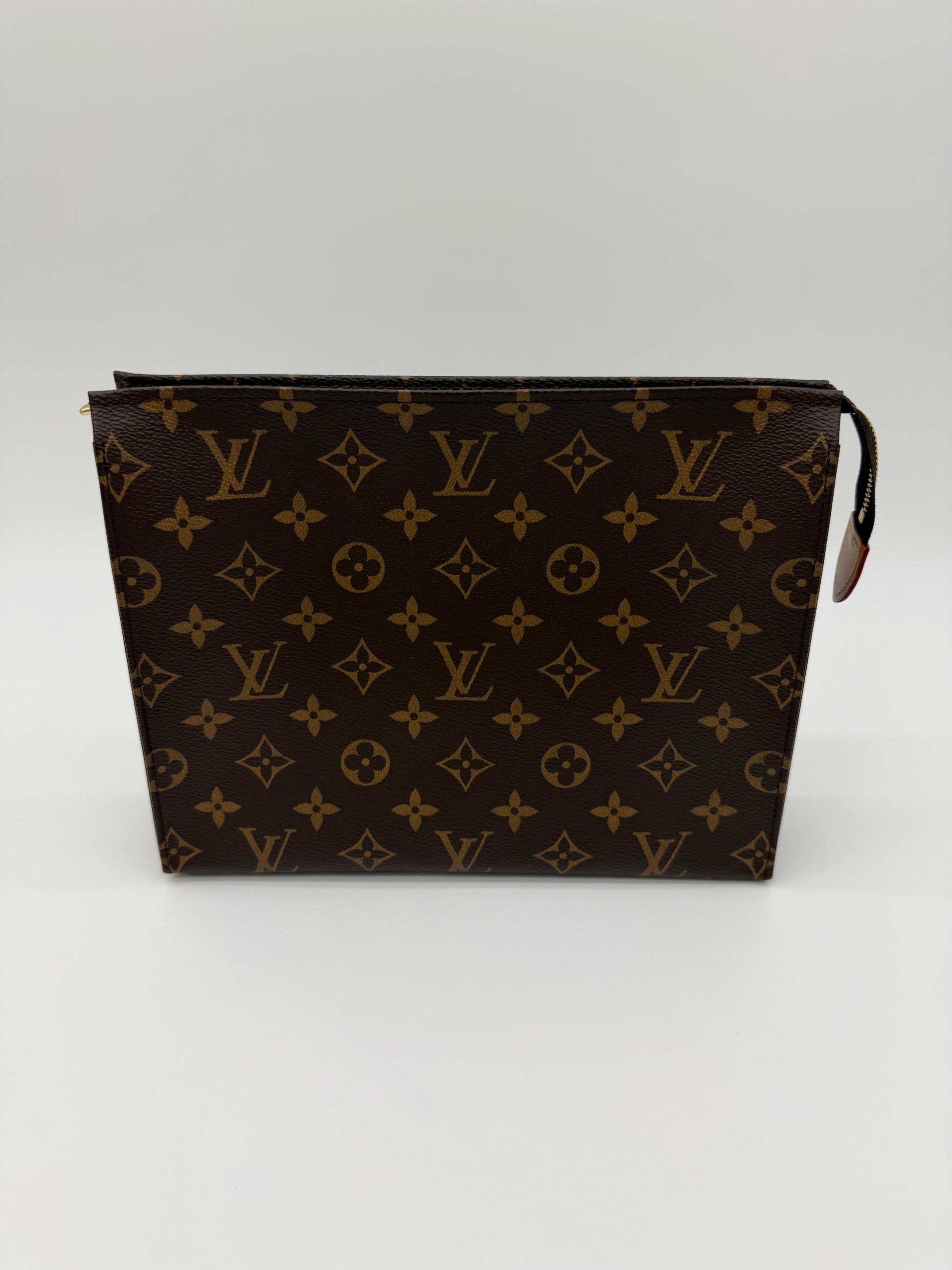 Louis Vuitton Monogram Toiletry 26